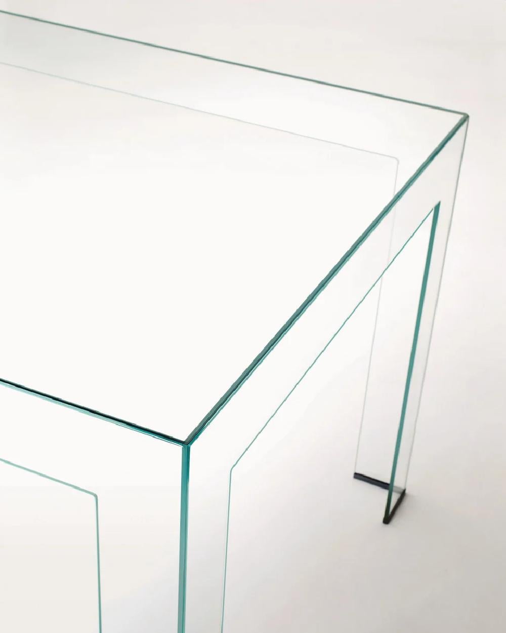 Glas Italia ATLANTIS Rectangular Table in transparent glass by Lorenzo Arosio In New Condition For Sale In Brooklyn, NY