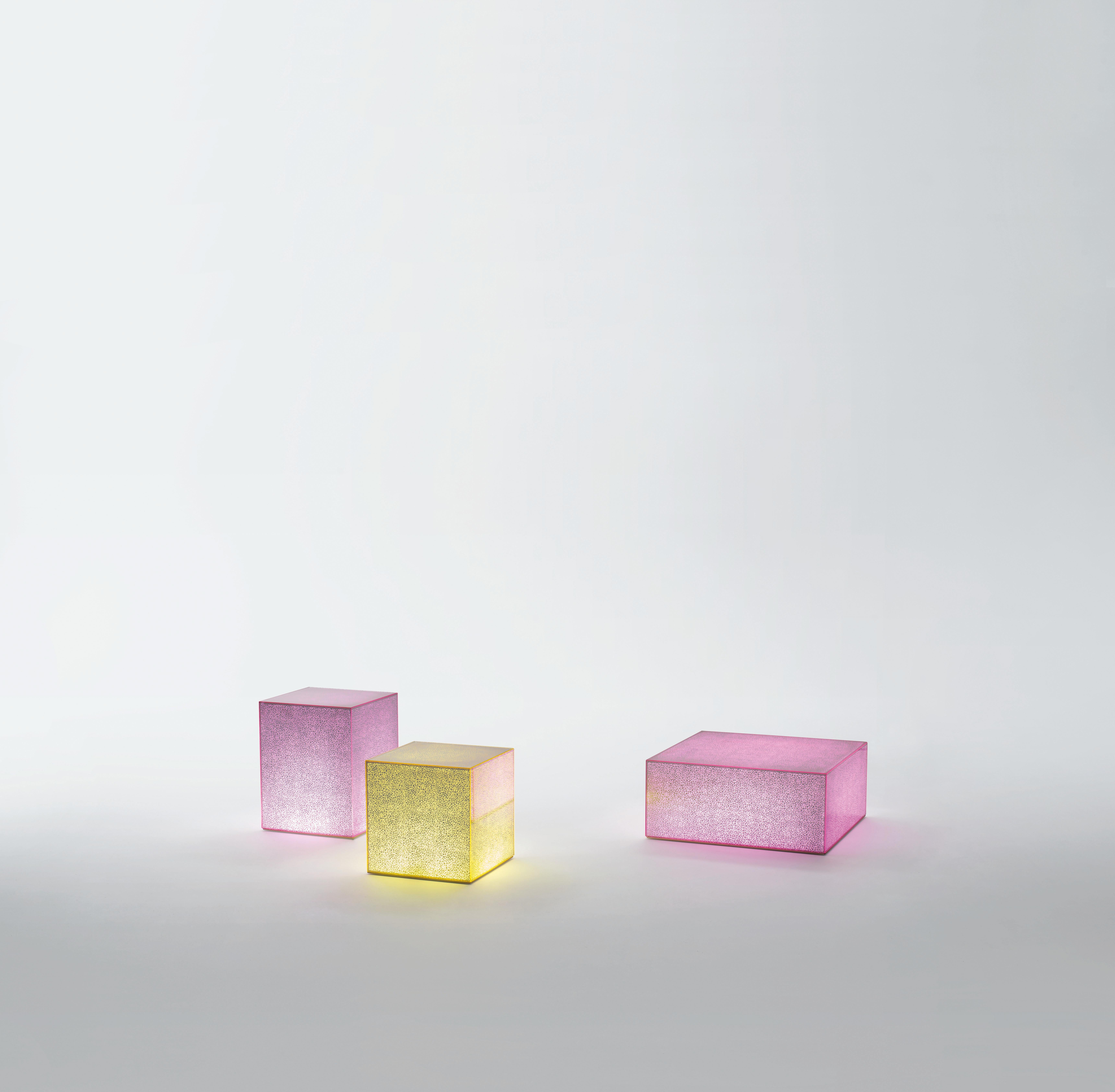 Glas Italia CRACK Mesa baja de Johanna Grawunder en Nuevo estado para la venta en Brooklyn, NY