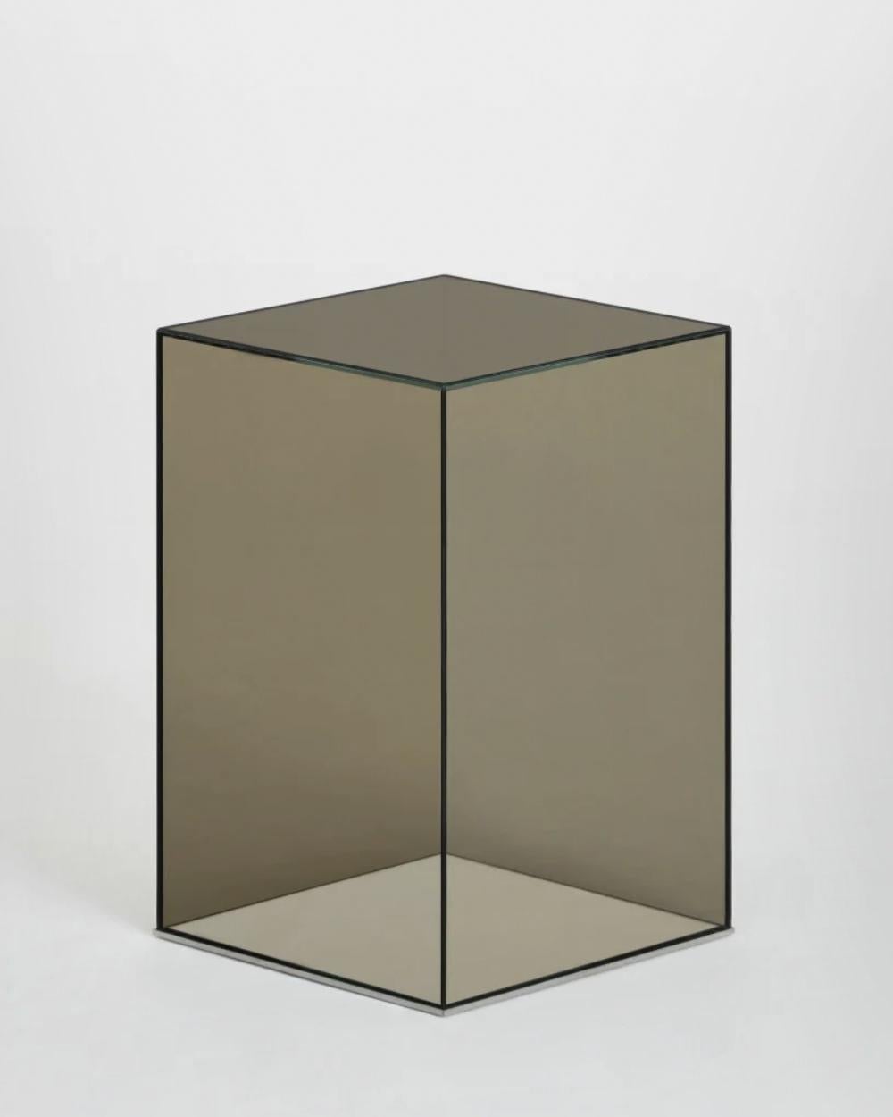 Glas Italia DONALD Großer niedriger Tisch von Philippe Starck im Angebot 2