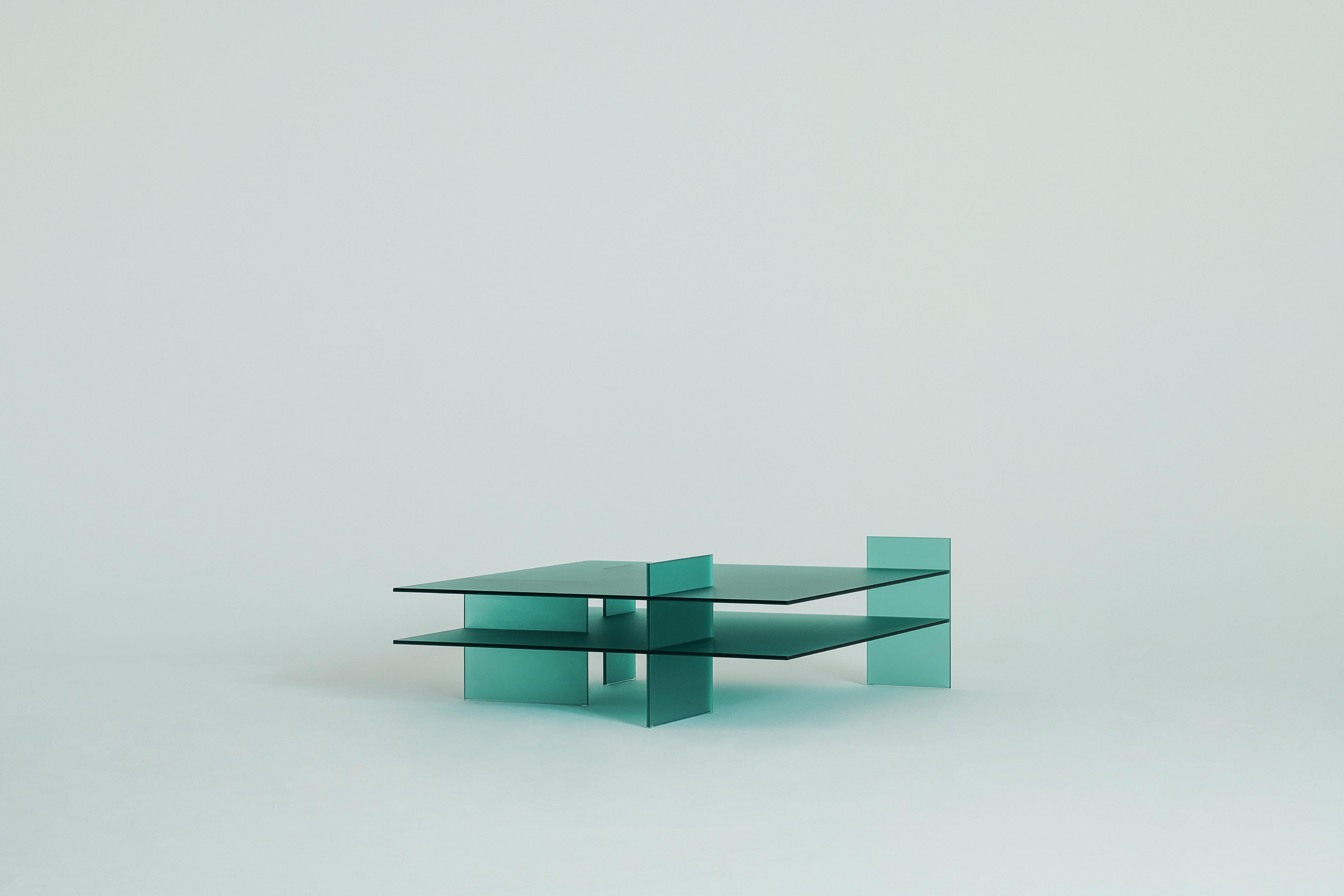 Glas Italia KAZIMIR niedriger tisch by Michael Anastassiades im Zustand „Neu“ im Angebot in Brooklyn, NY