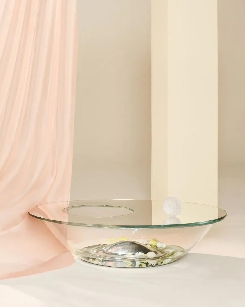 Niedriger Tisch „NACRE“ aus Glasglas von Glas Italia mit Loch von Yabu Pushelberg (Moderne) im Angebot
