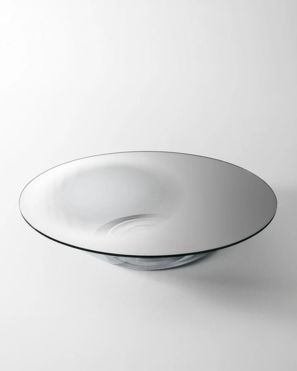 Niedriger Tisch „NACRE“ aus Glasglas von Glas Italia mit Loch von Yabu Pushelberg im Angebot 1