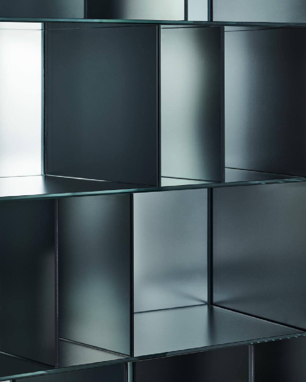 Estantería vertical Glas Italia OBLIQUO de Piero Lissoni en Nuevo estado para la venta en Brooklyn, NY