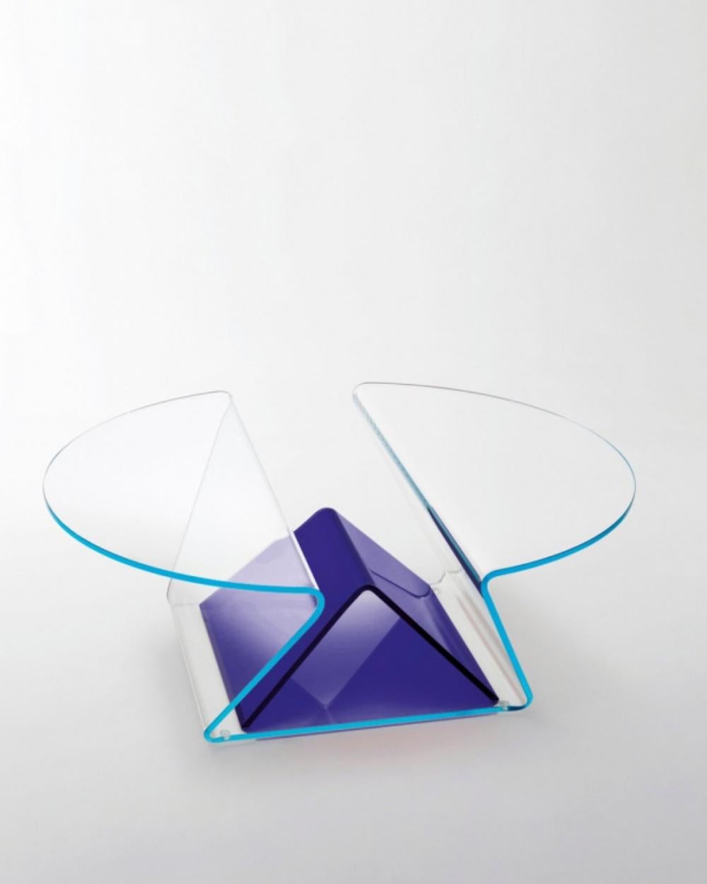 Italiano Tavolo basso 'Glas Italia PLISSE' in rosso rubino di Mario Bellini in vendita
