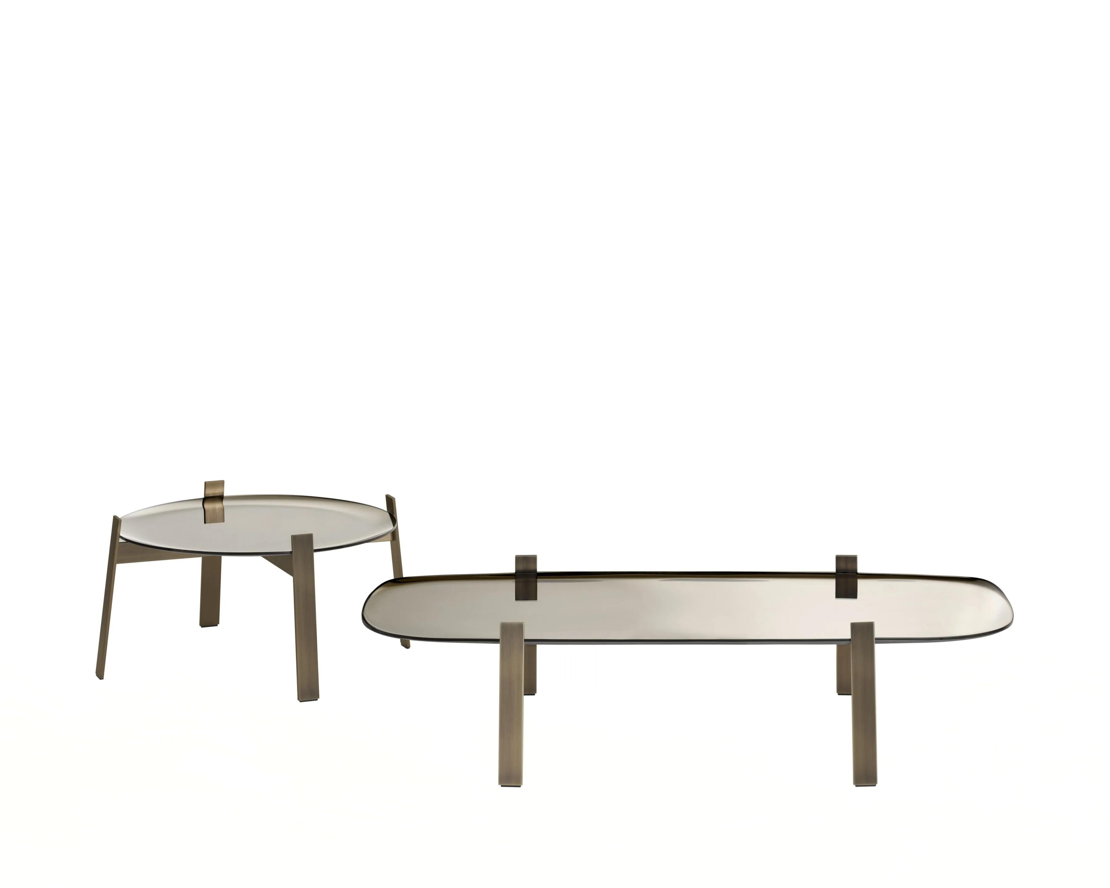 Glas Italia THE 5 O'CLOCK LIE Round Low table by Philippe Starck In New Condition For Sale In Brooklyn, NY