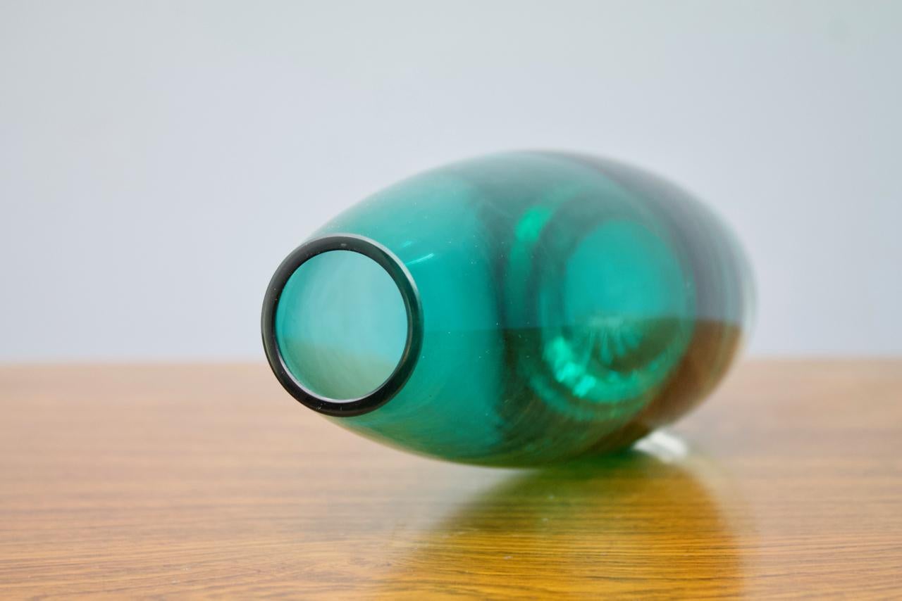 Glass vase by Tamara Aladin for Riihimaki Lasi Oy, Finland 196s. Marked.

Very good condition.