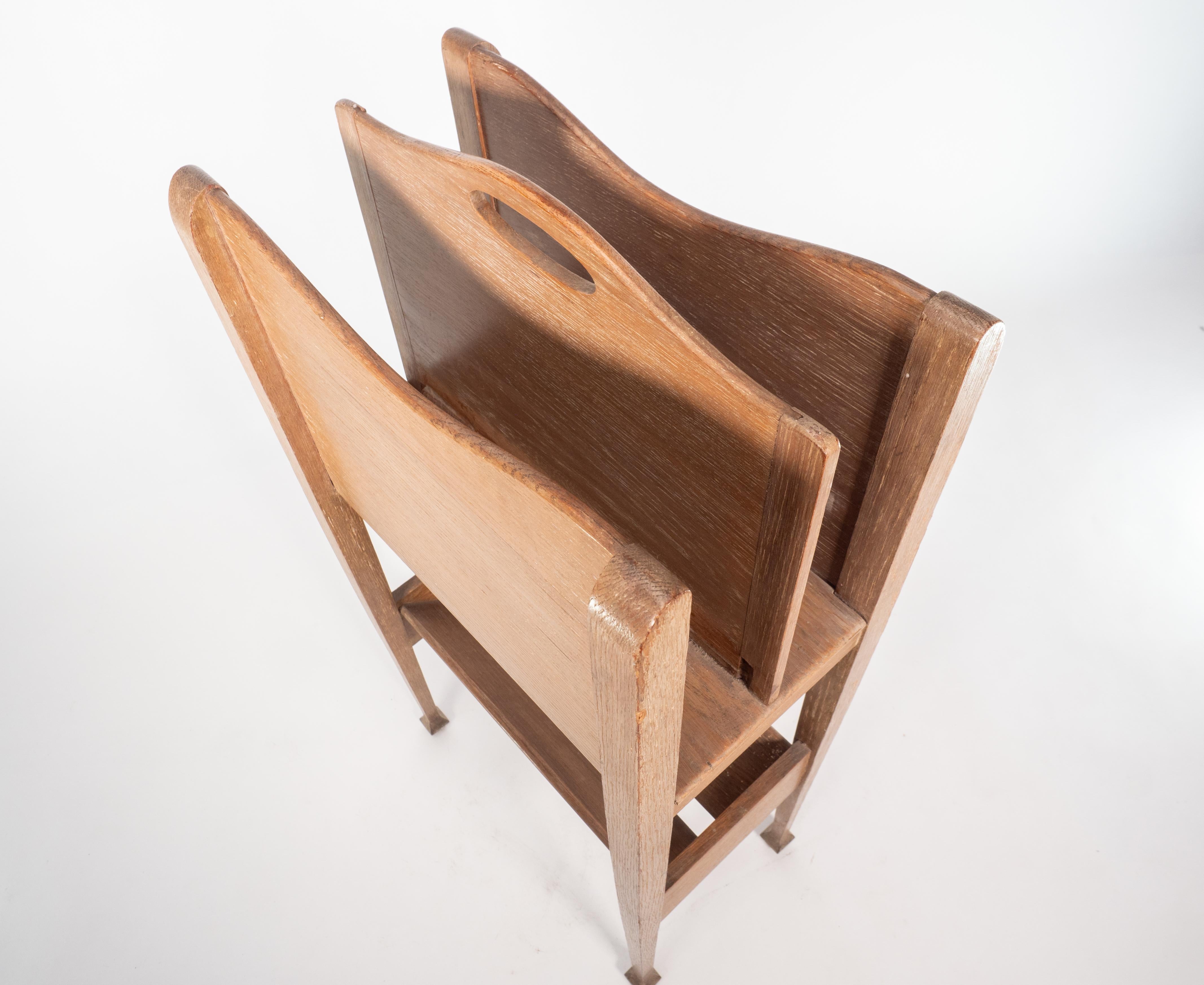 Arts and Crafts Glasgow School. George Walton style of. Arts & Crafts oak magazine & book rack. For Sale