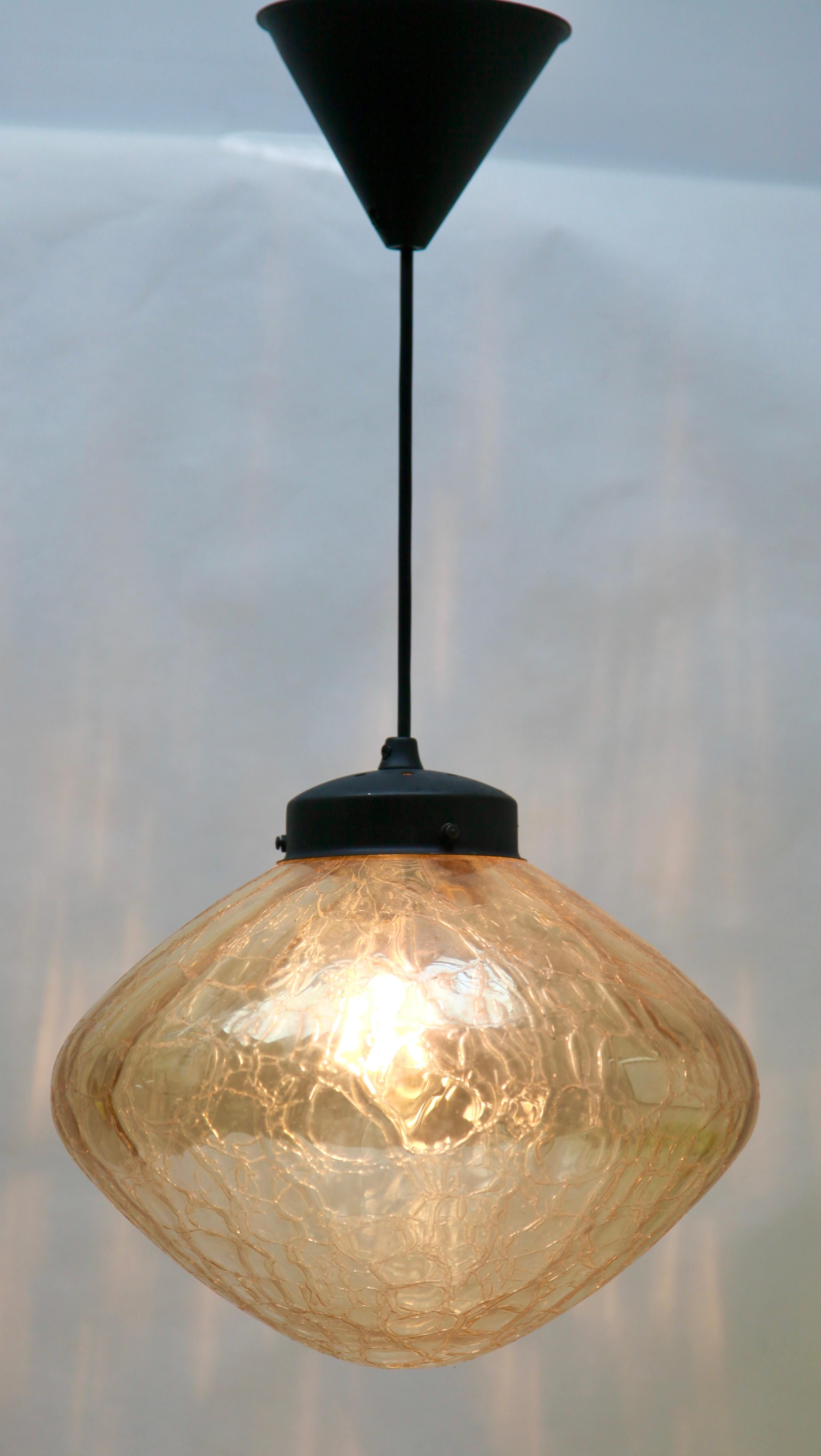 Pendant by Glashütte Limburg during Helena Tyrell Era, 1960s

In excellent condition and in full working order having recently been re-wired

Measures: Lamp total height 22.83 inch
Size: Glass shade height 20 cm 7.67 inch x diameter 27 cm 10.62