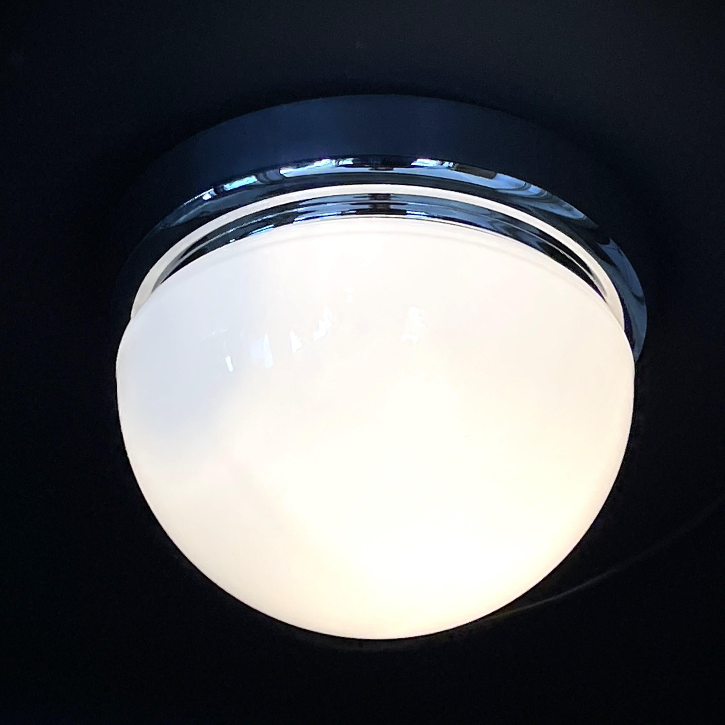 Glashütte Limburg Lampe Deckenleuchte Plafoniere, Deutschland, 1970er Jahre im Zustand „Gut“ im Angebot in Bingen am Rhein, RP
