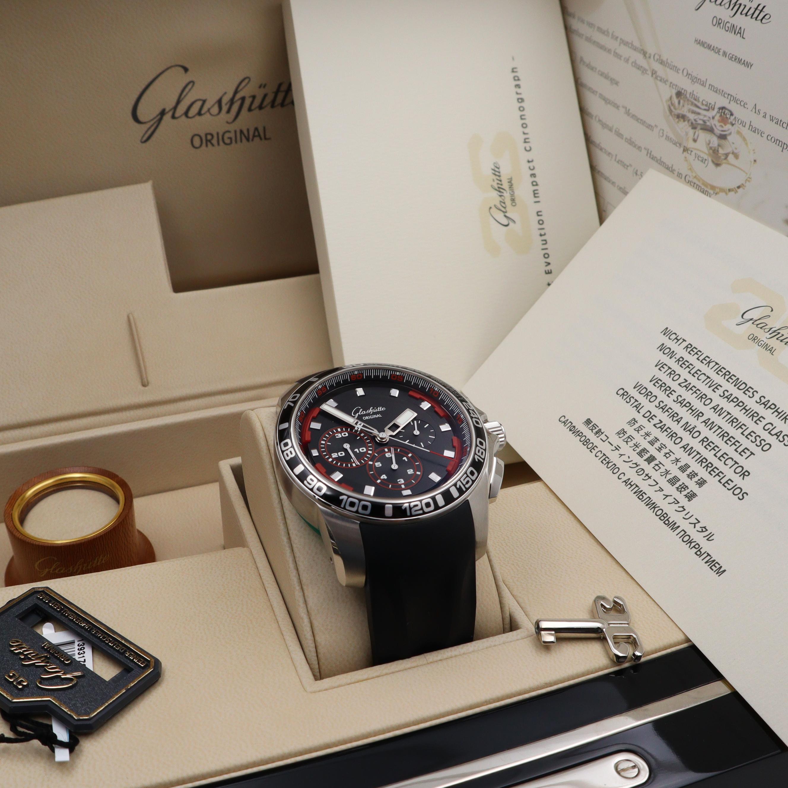 Glashutte Original Sport Evolution Black Dial Automatic Men Watch 39-31-73-73-04 In New Condition In New York, NY