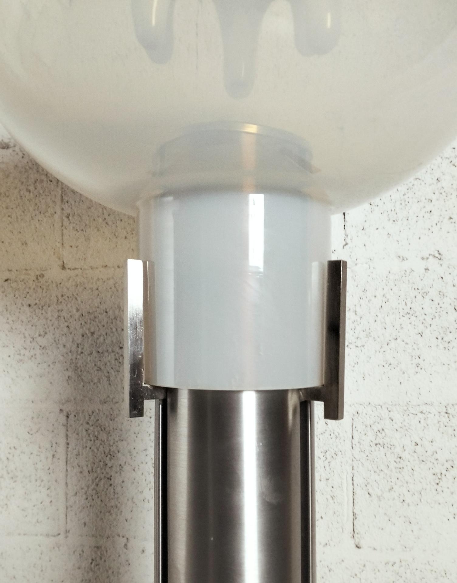 Lampada da terra in vetro e alluminio di Toni Zuccheri per Mazzega , anni '70 in vendita 1