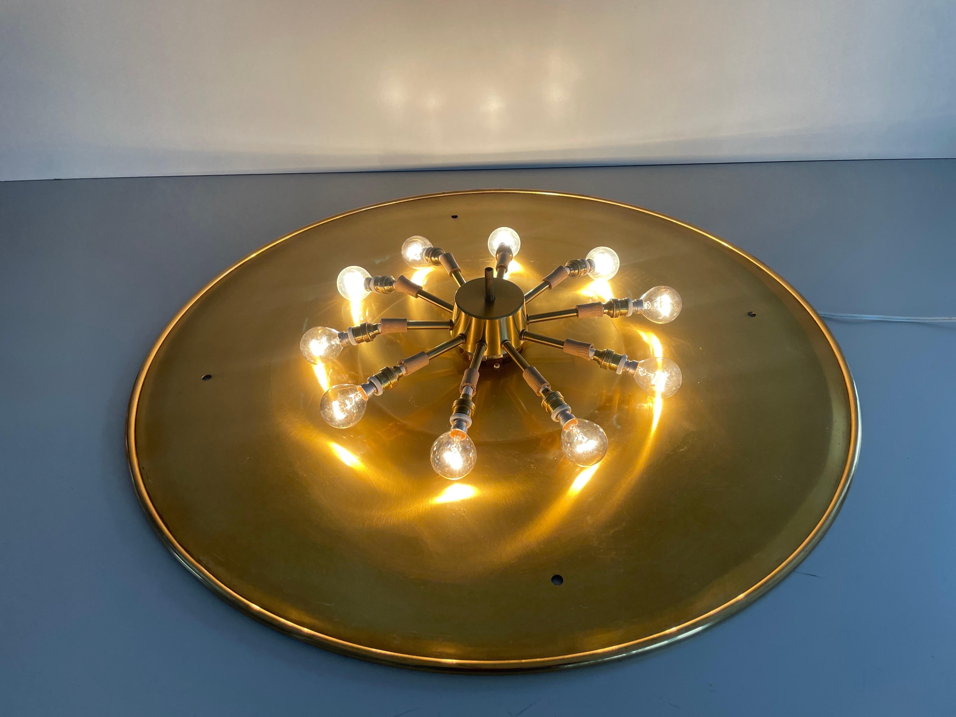 Casino-Deckenleuchte aus Glas und Messing mit 80 cm Durchmesser, 1960er Jahre, Italien im Angebot 14
