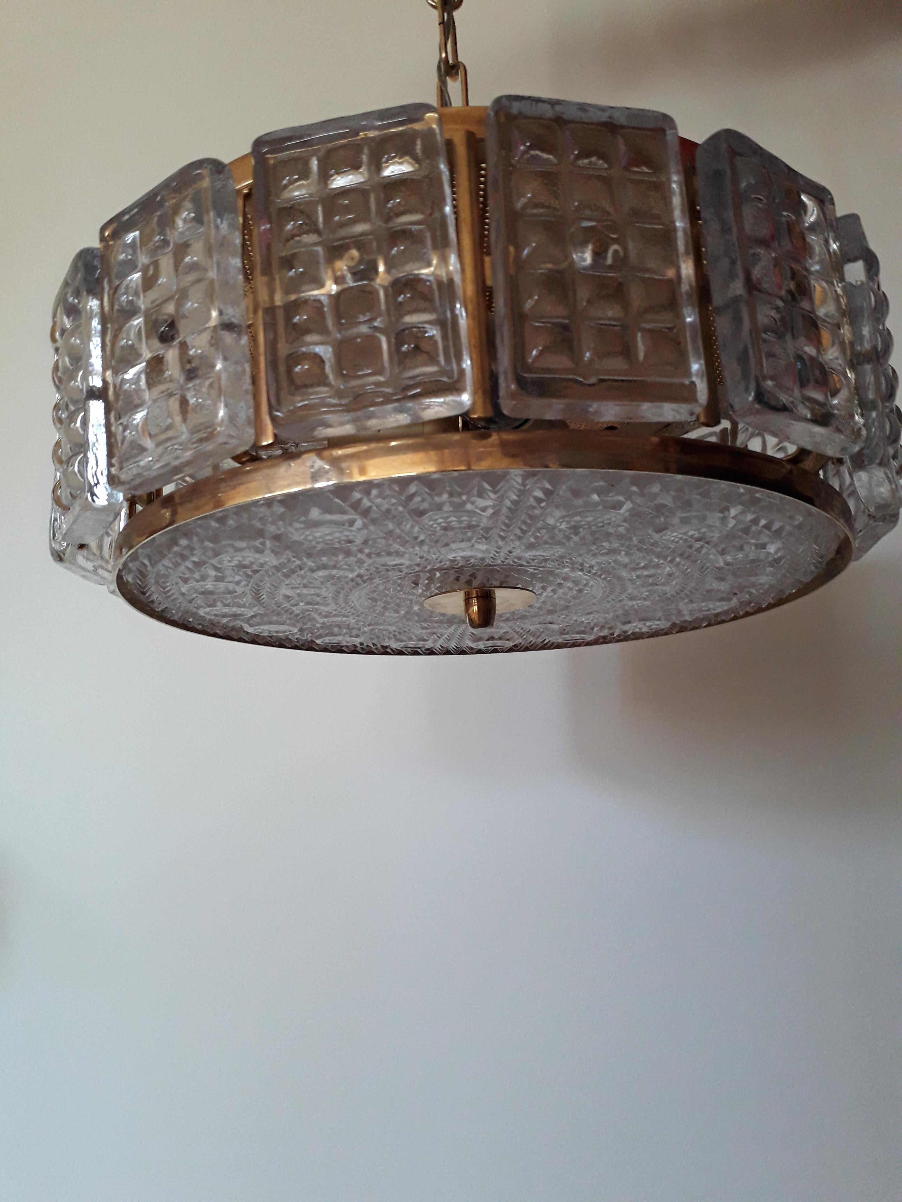 Glass and Brass Chandelier By Carl Fangerlund For Orrefors 1970s In Excellent Condition For Sale In Čelinac, BA