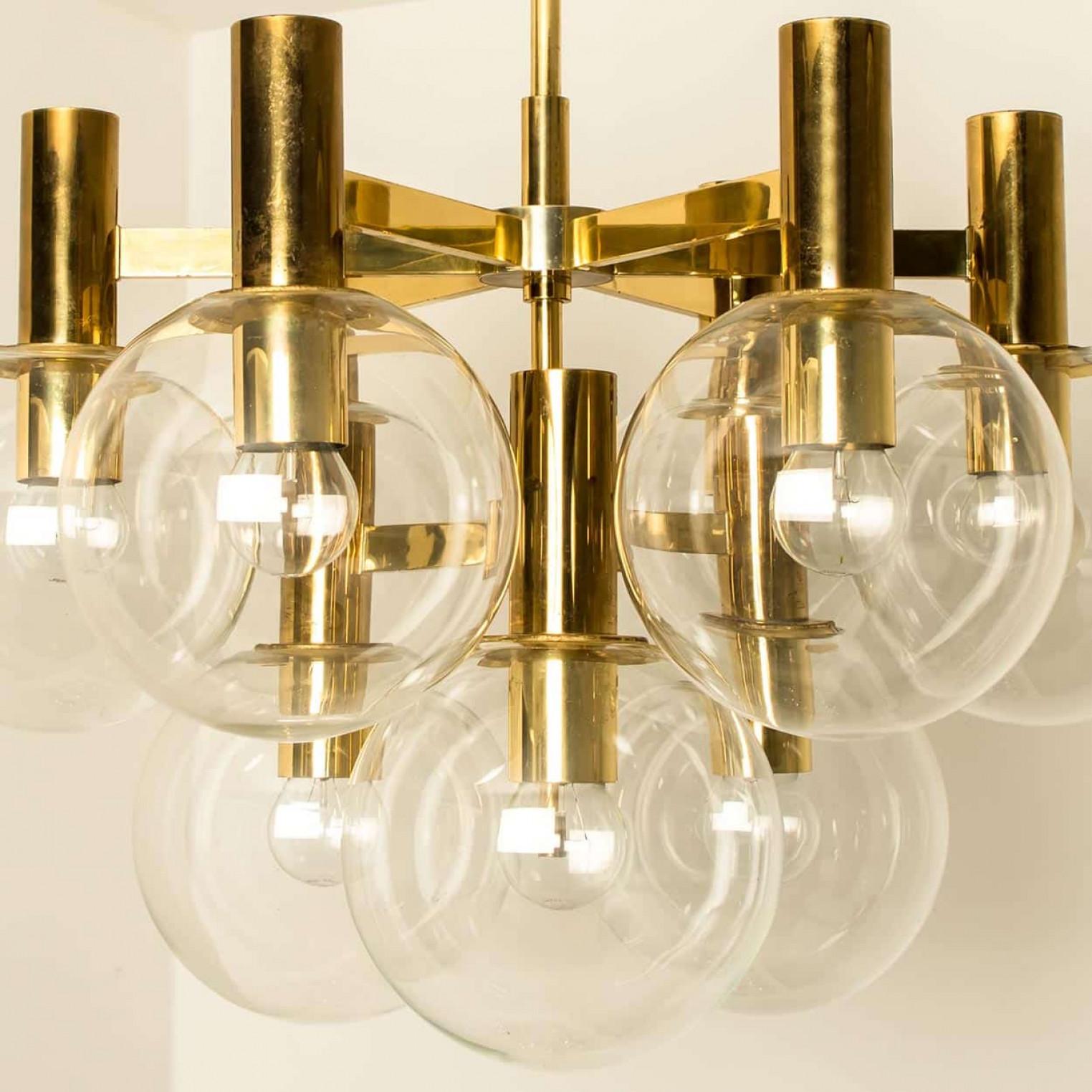 Allemand Glass and Brass Chandelier in the Style of Jakobsson, 1970s en vente