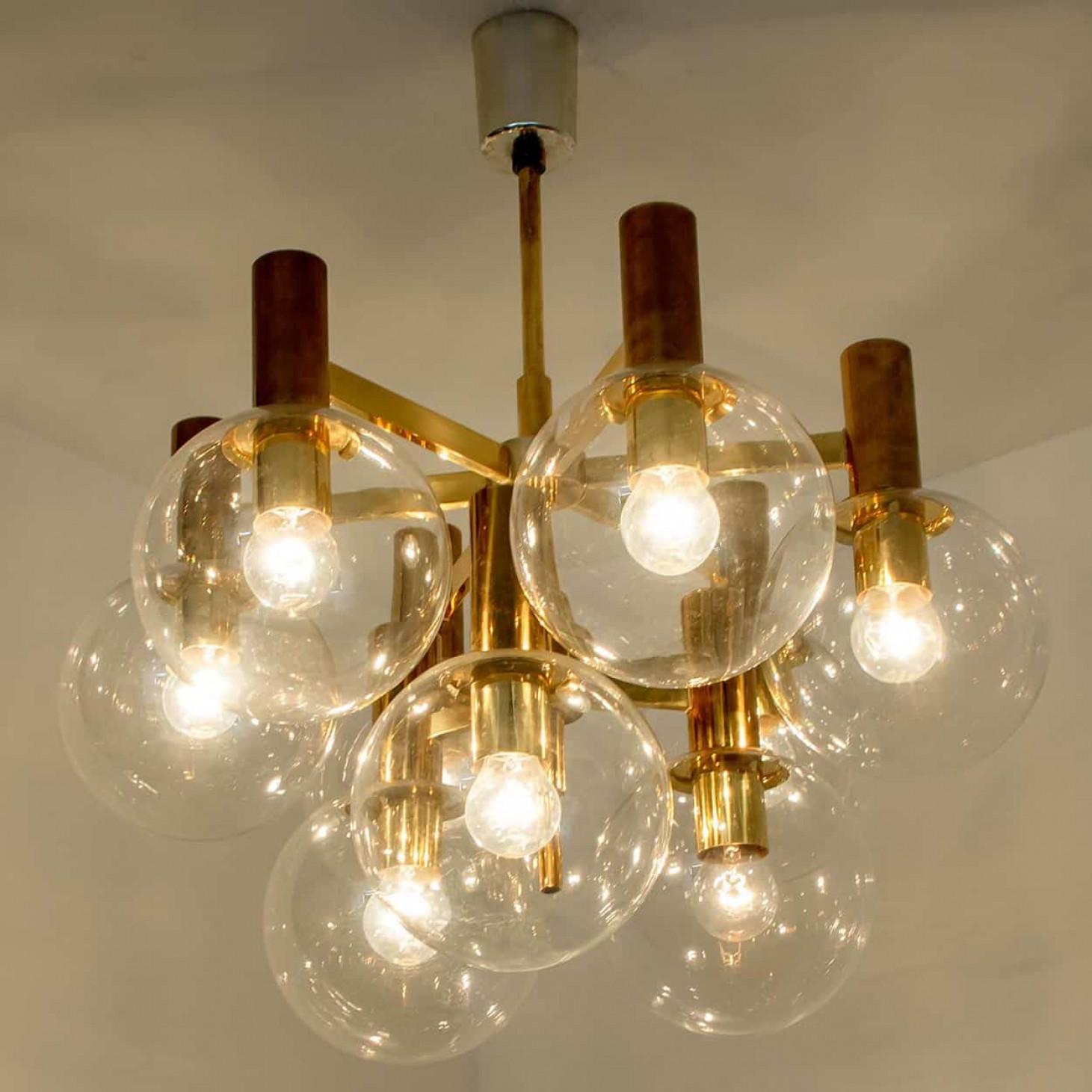 Glass and Brass Chandelier in the Style of Jakobsson, 1970s Bon état - En vente à Rijssen, NL