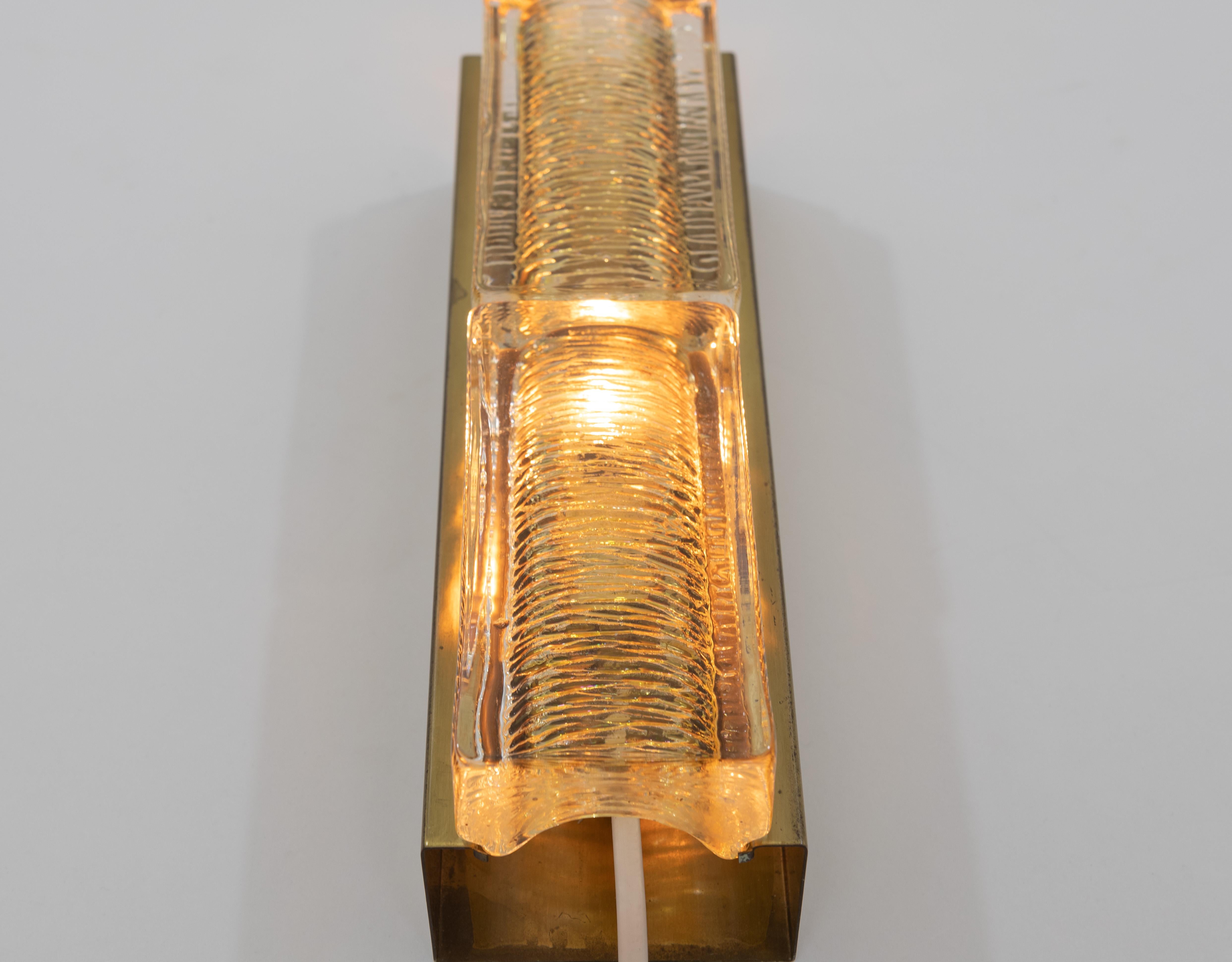 Wandleuchte aus Glas und Messing Double Atlantic von Vitrika in Gold, 1970er Jahre im Angebot 2