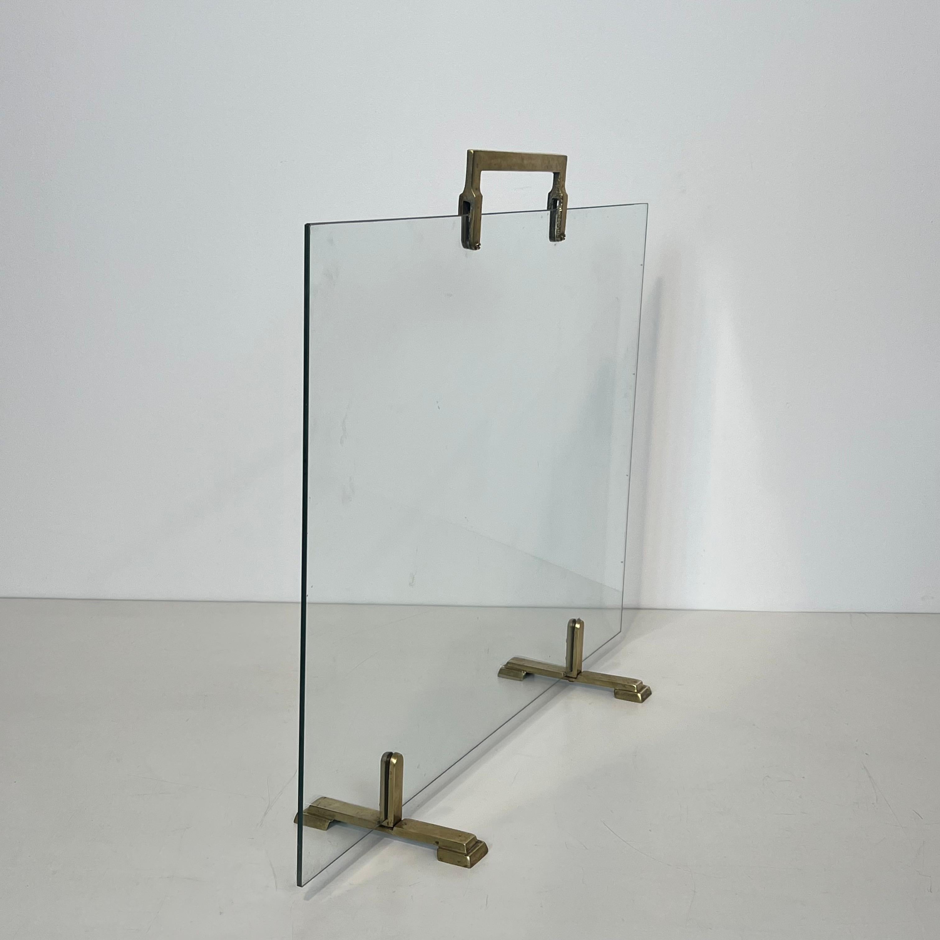 Paravento per caminetto in vetro e ottone in vendita 3