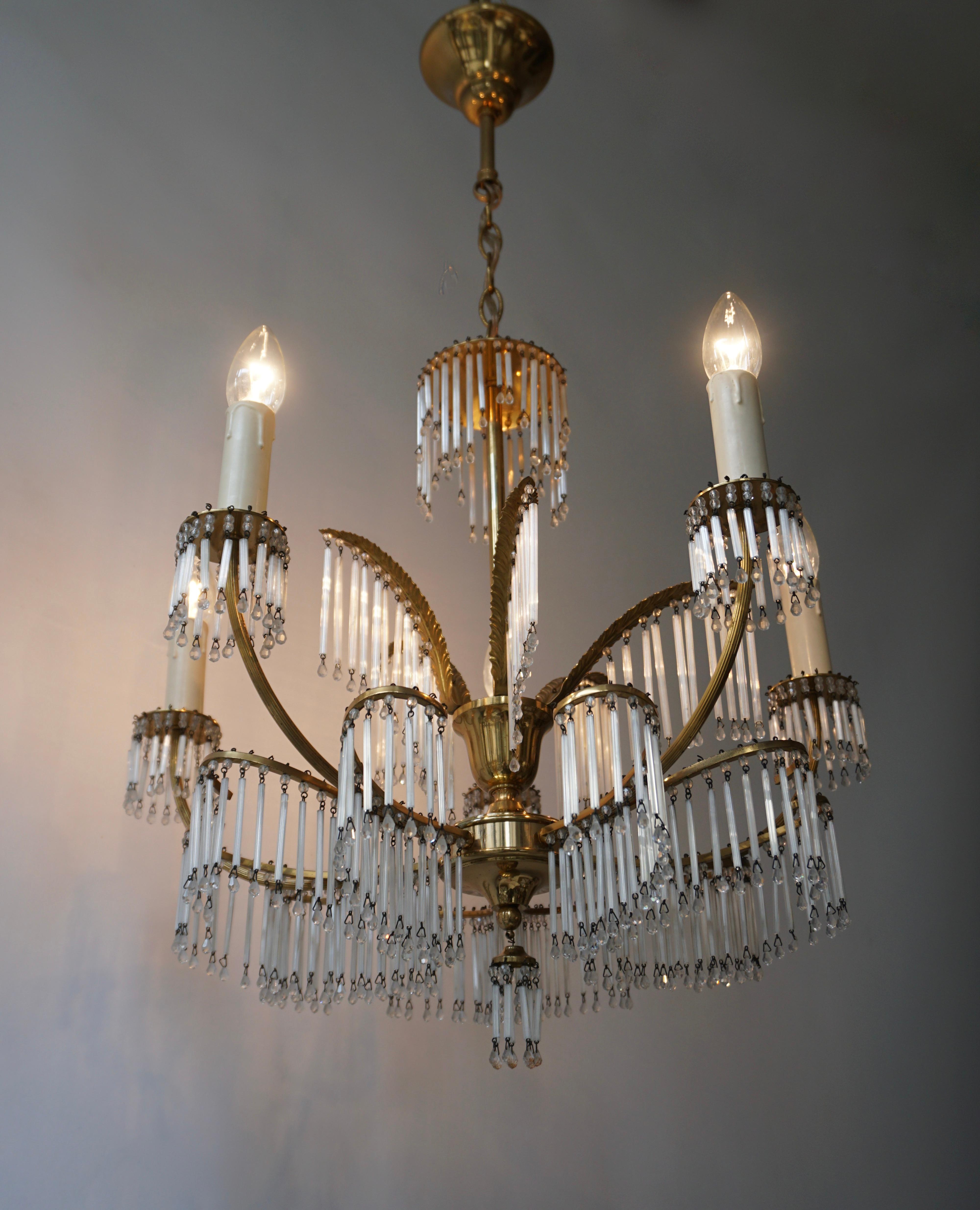 Glass and Brass Gilt Palm Leaf Chandelier in the Style of Maison Jansen In Good Condition For Sale In Antwerp, BE