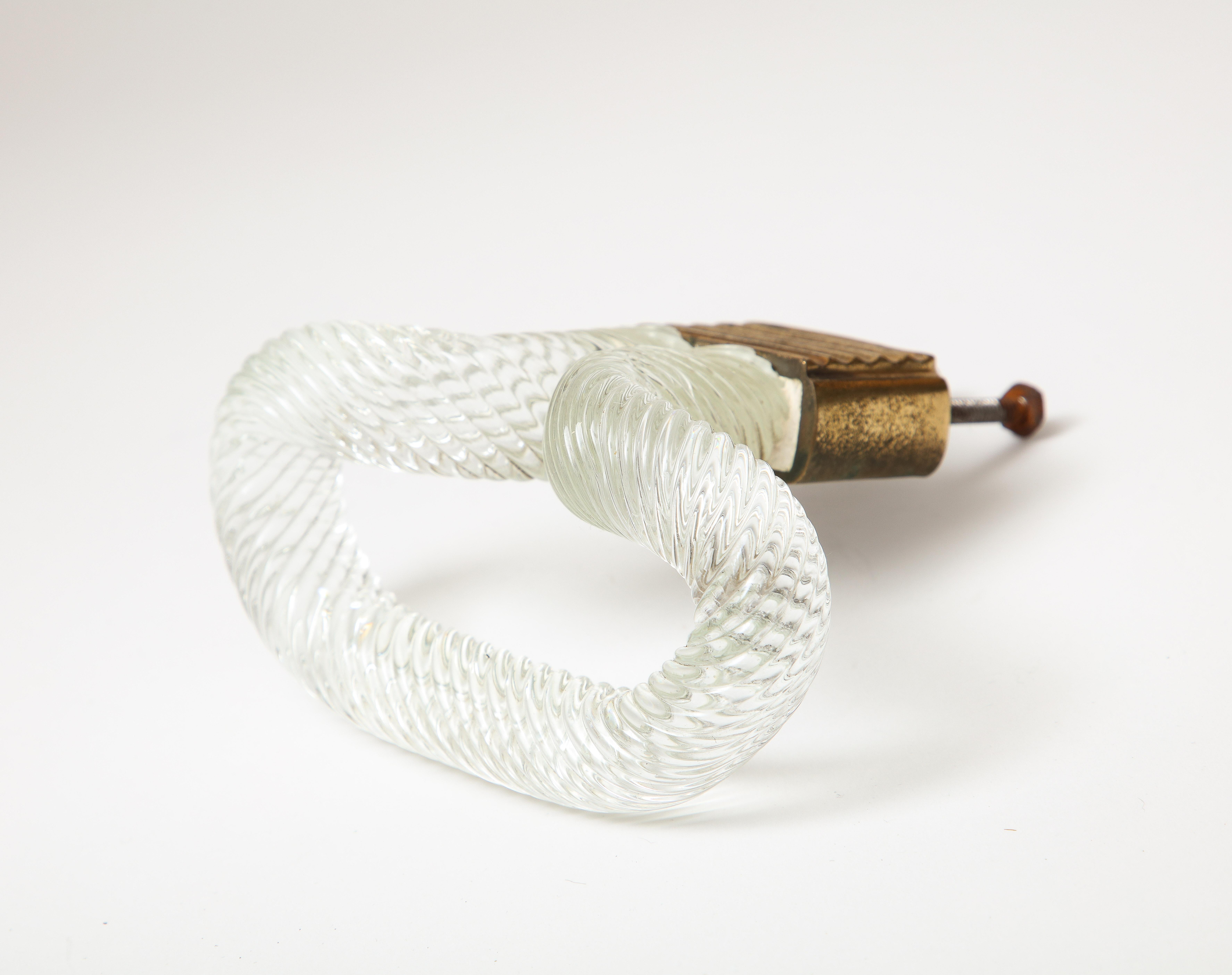 Poignée de crochet/porte en verre et laiton attribuée à Carlo Scarpa, Italie, vers 1940 en vente 3