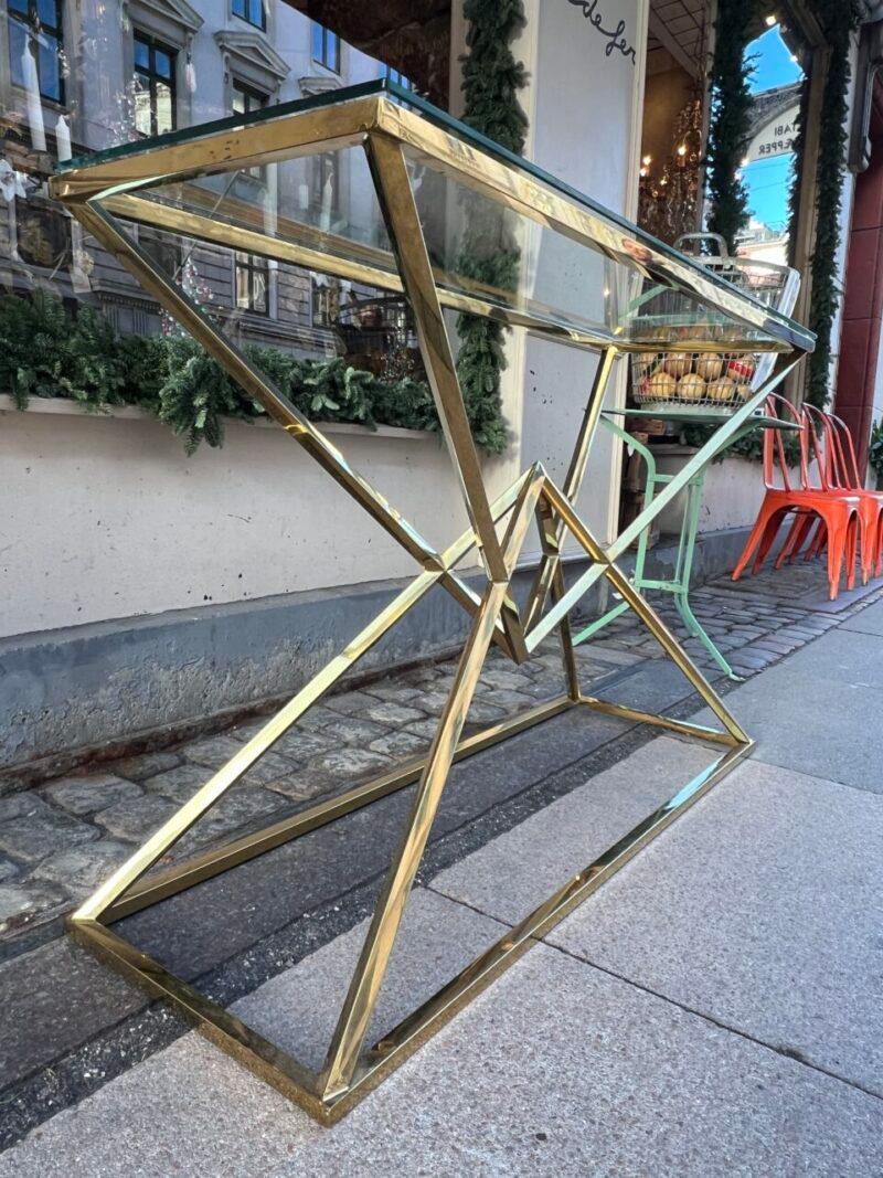 Milieu du XXe siècle Table console en verre et laiton en vente
