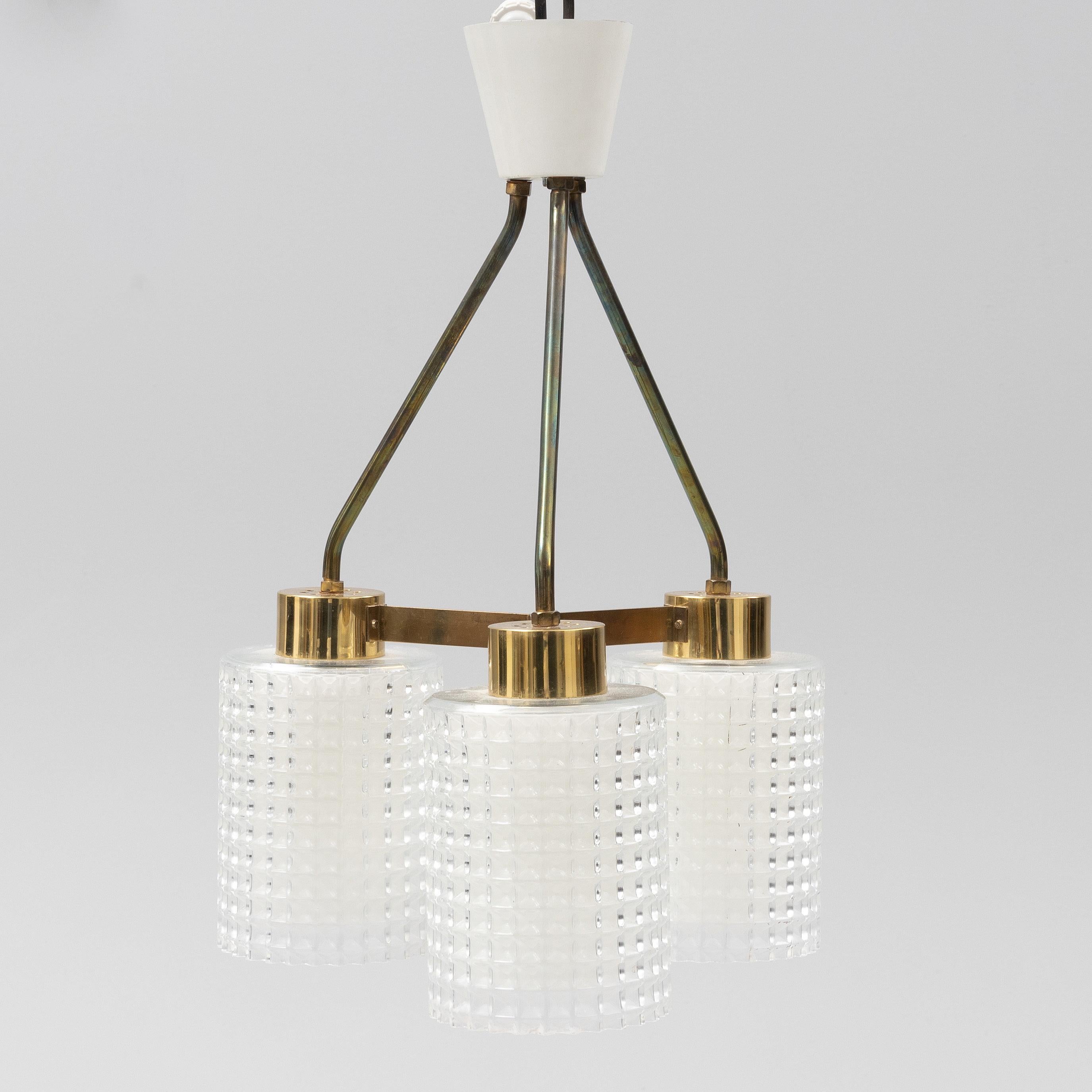 Scandinavian Modern Glass and Brass Pendant 3 Lights by Orrefors Sweden, 1960 For Sale