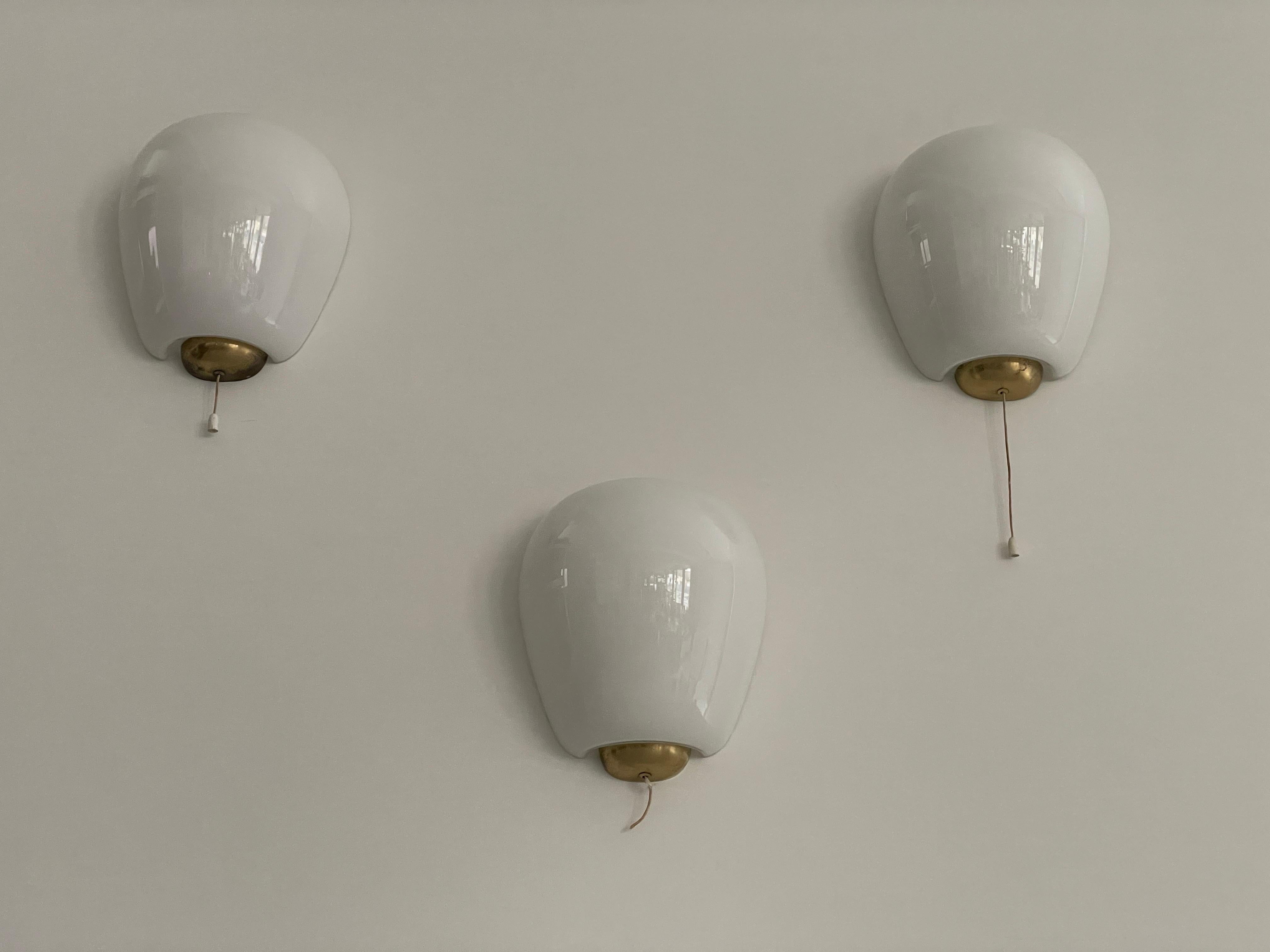 Mid-Century Modern Glass and Brass Sconces by Wilhelm Wagenfeld for Peill & Putzler, 1960s, Germany For Sale
