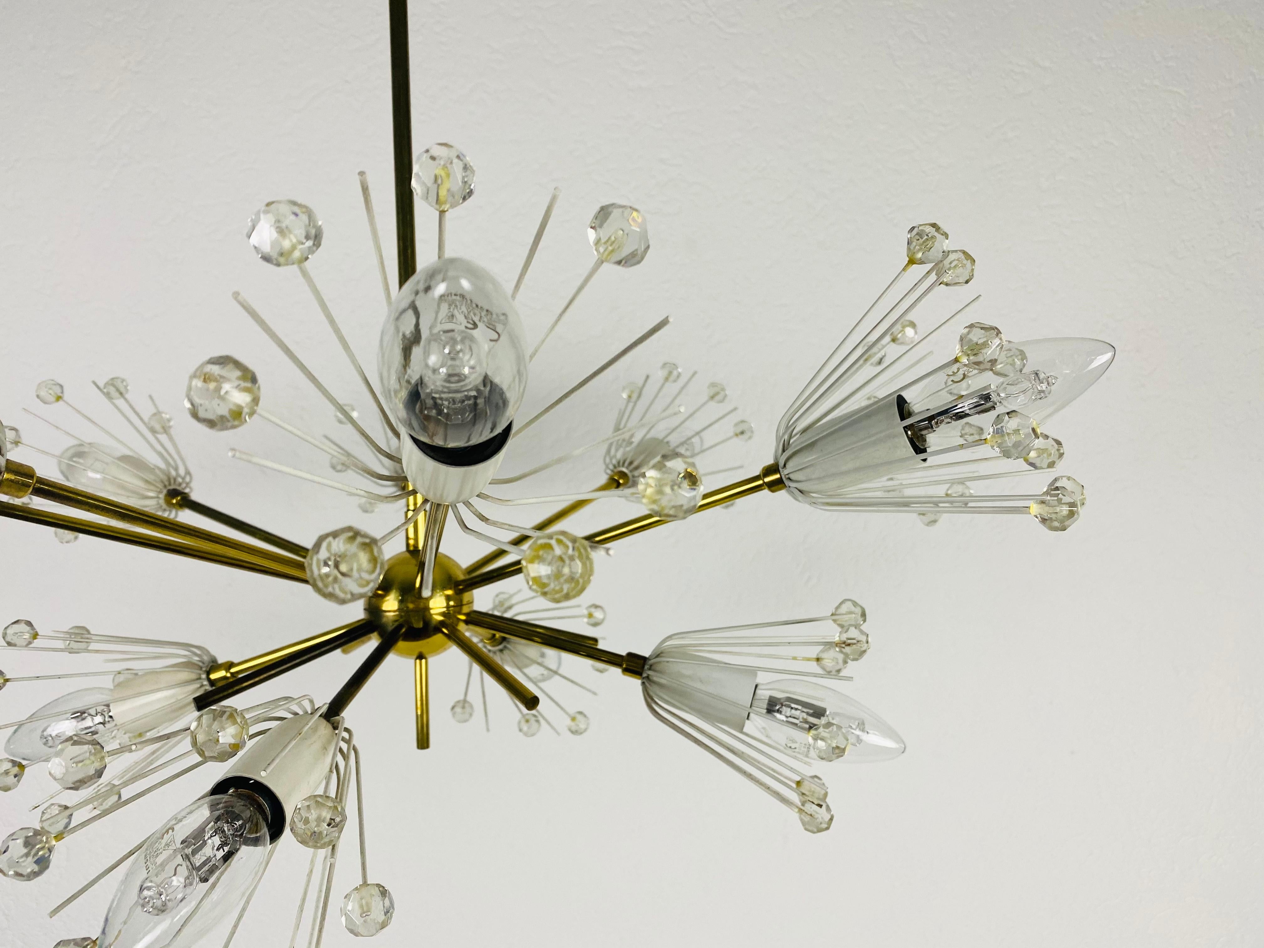 Glass and Brass 'Snowflake' Chandelier by Emil Stejnar for Rupert Nikoll, 1960s For Sale 1