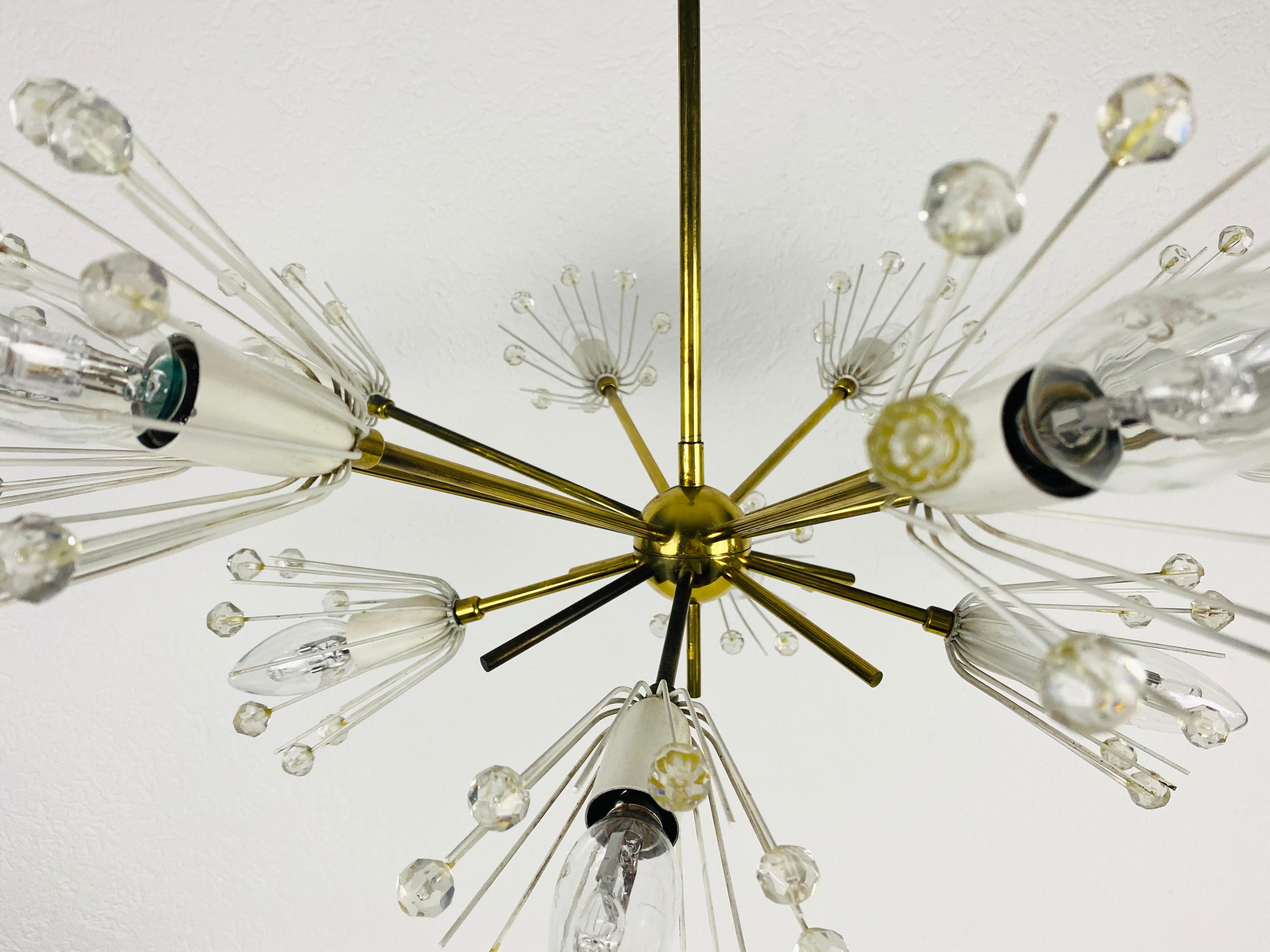 Glass and Brass 'Snowflake' Chandelier by Emil Stejnar for Rupert Nikoll, 1960s For Sale 2