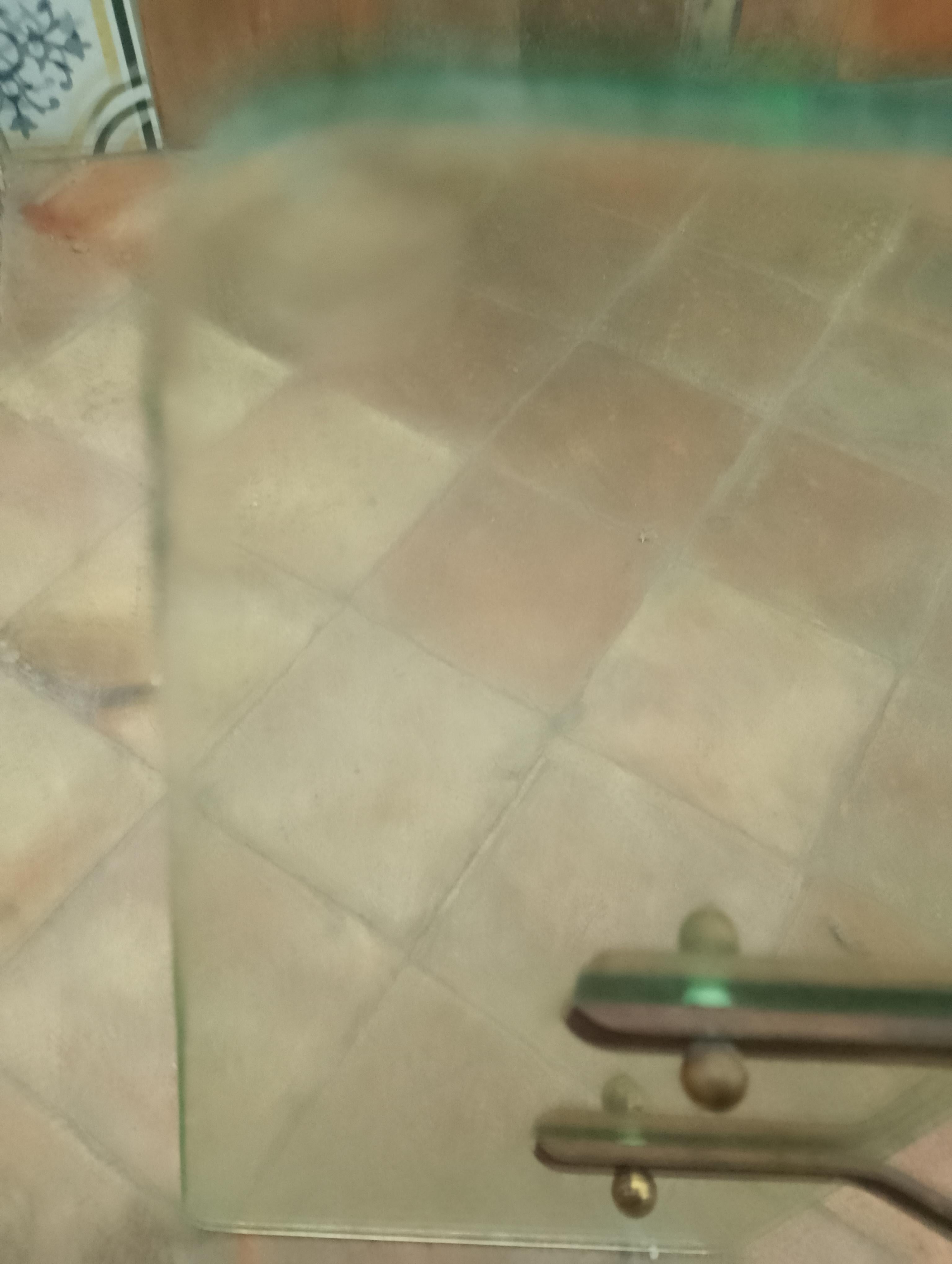 Laiton Table en verre et laiton Italie 1940 en vente