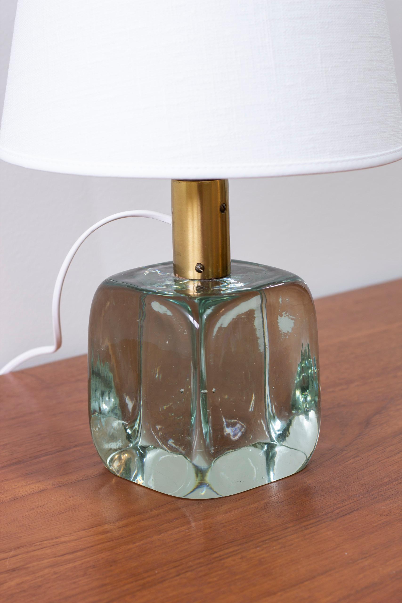 Swedish Glass and brass table lamp 1819 by Josef Frank, Svenskt Tenn, Sweden, 1930s For Sale