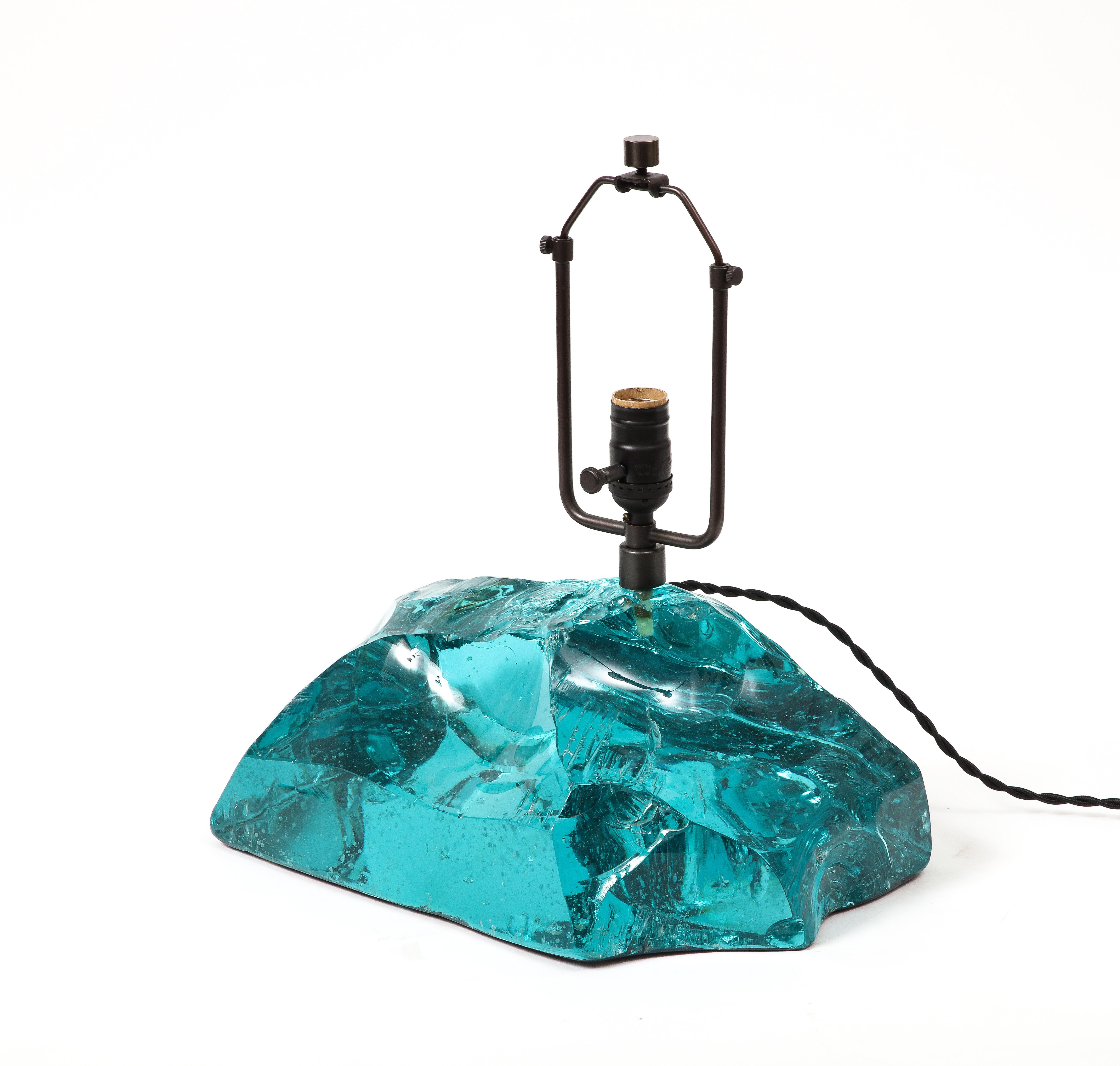 Modern Glass and Brass Table Lamp in the Manner of Pietro Chiesa, circa 1940 For Sale