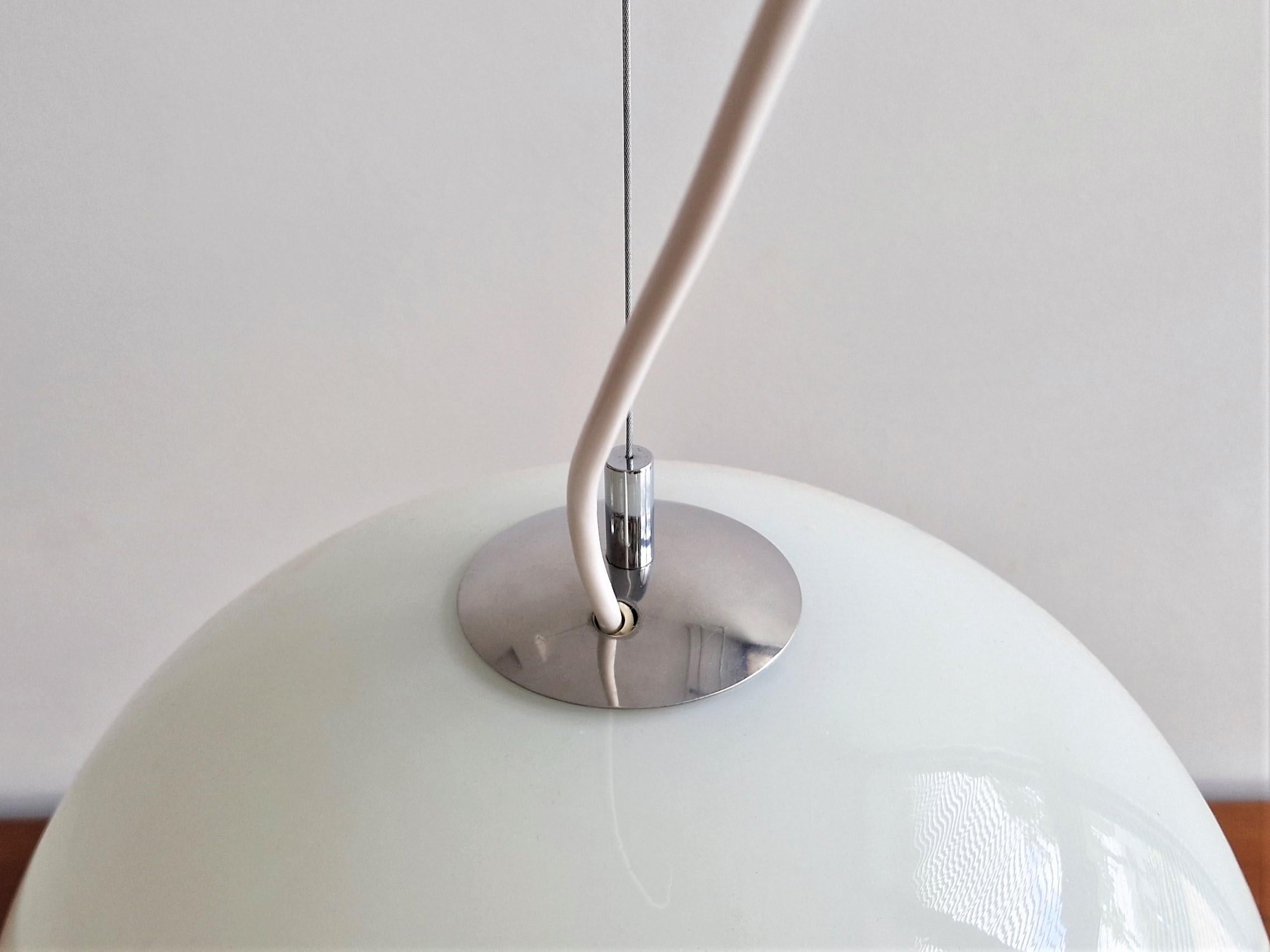 Italian Glass and Chrome Pendant Lamp by De Martini, Falconi & Fois for Reggiani For Sale