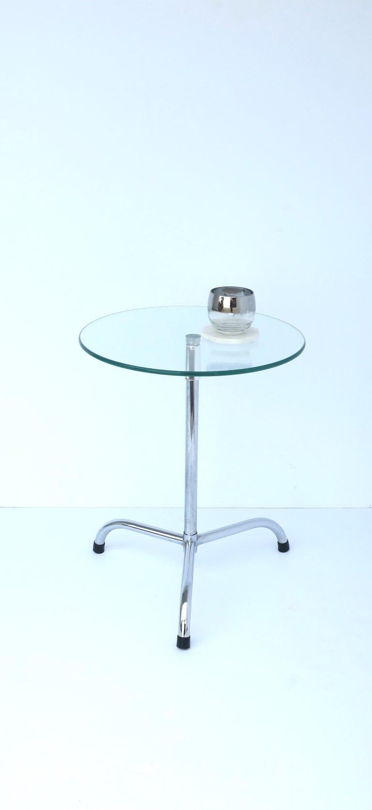 Glass and Chrome Side Drink Table, circa 1970s For Sale at 1stDibs