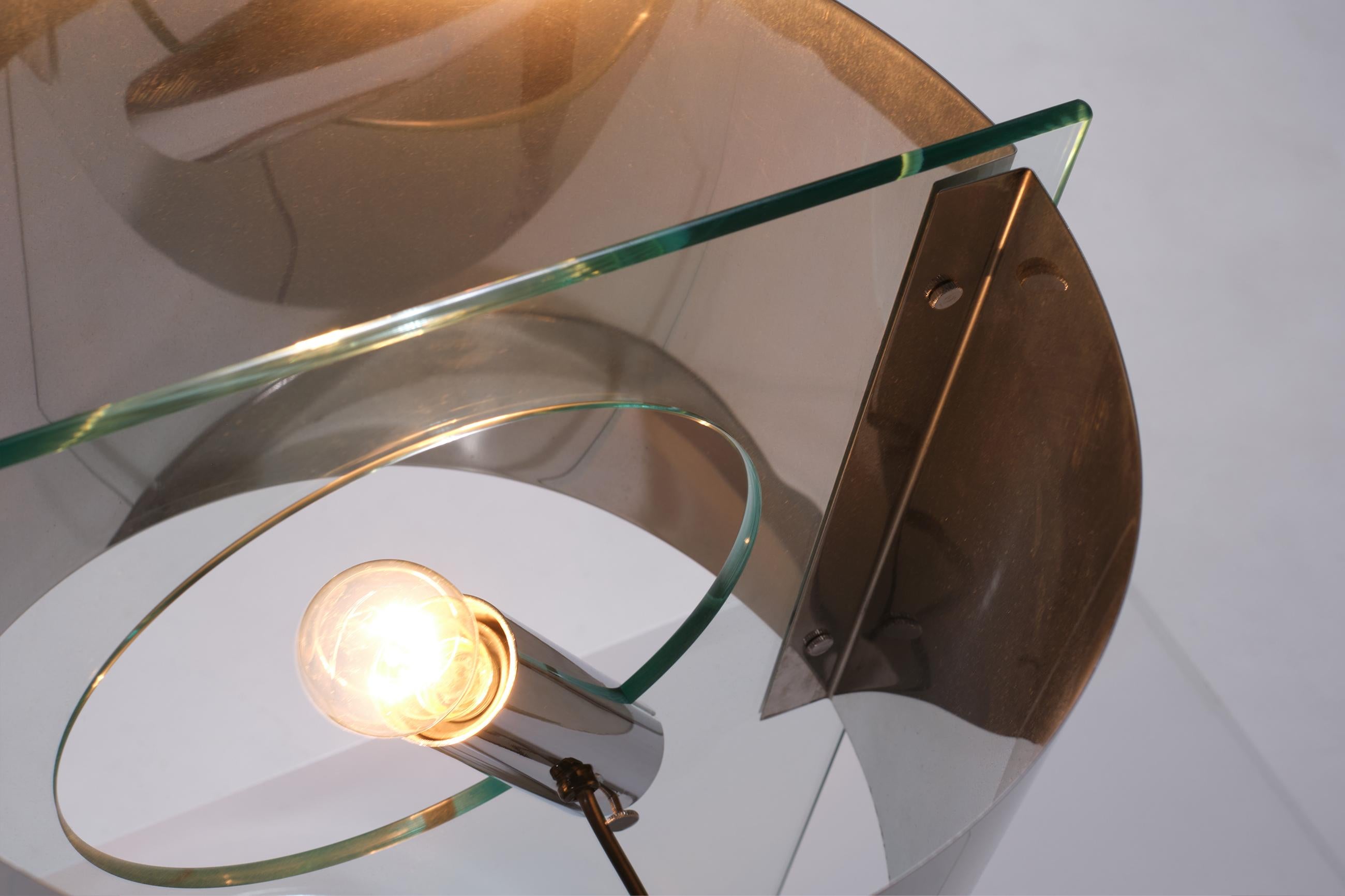 Lampe de table en verre et chrome de Lumenform, Italie, 1970 2