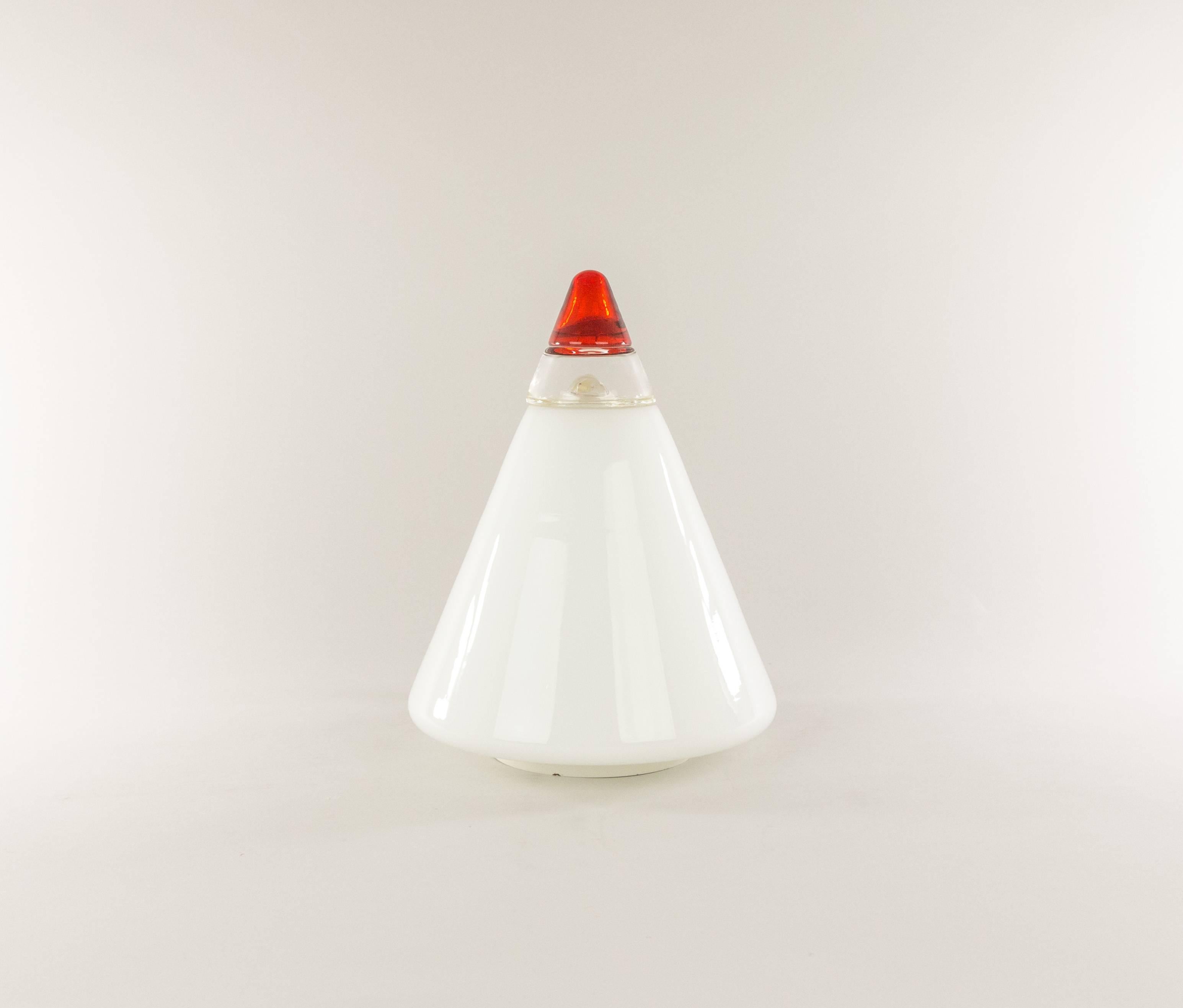 Modern Glass and Crystal Table Lamp in White and Red by Giusto Toso for Leucos, 1970s