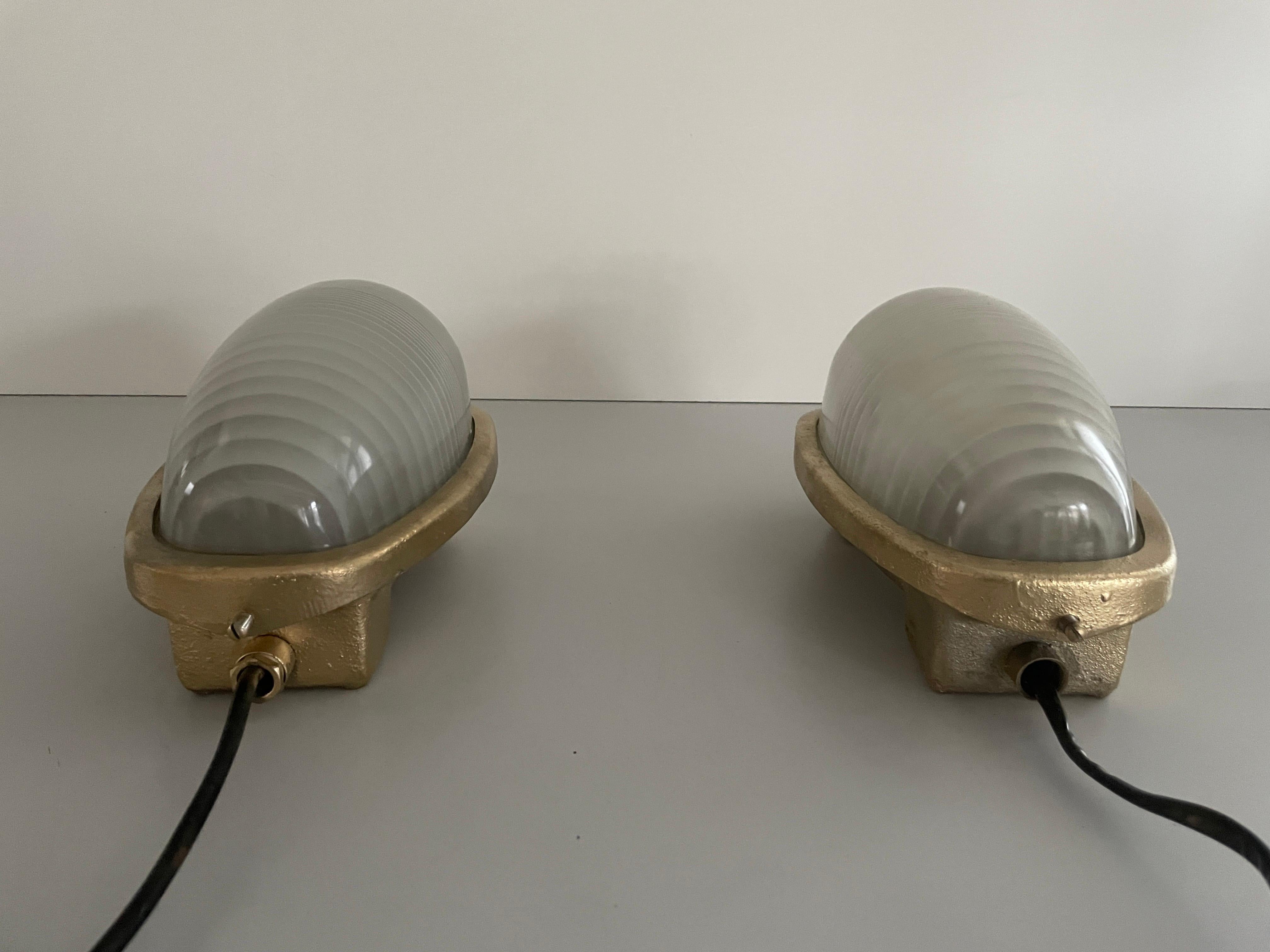 Italian Glass and Gold Coated Brass Pair of Industrial Sconces by Lambda, 1960s, Italy For Sale