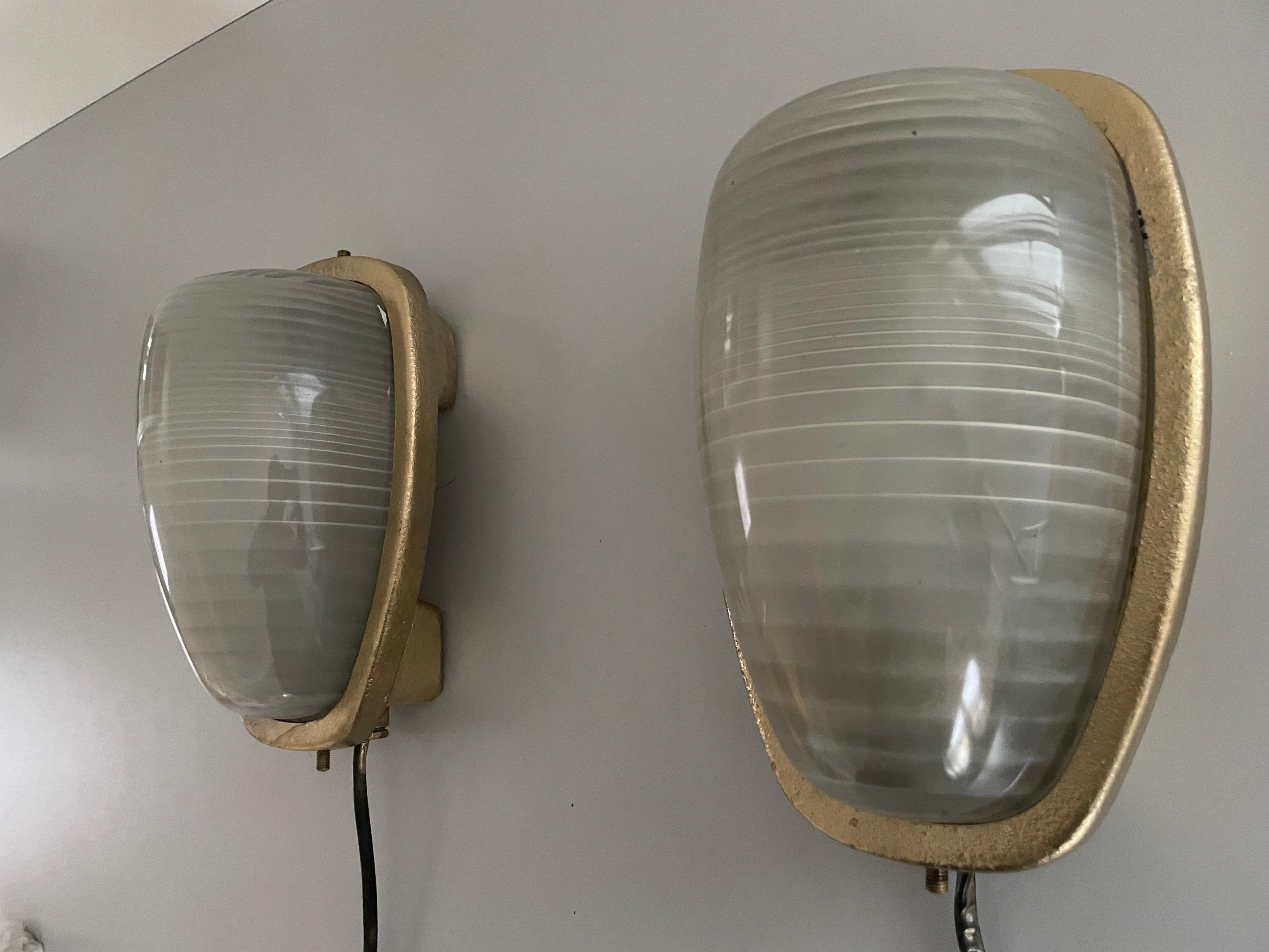 Glass and Gold Coated Brass Pair of Industrial Sconces by Lambda, 1960s, Italy For Sale 1