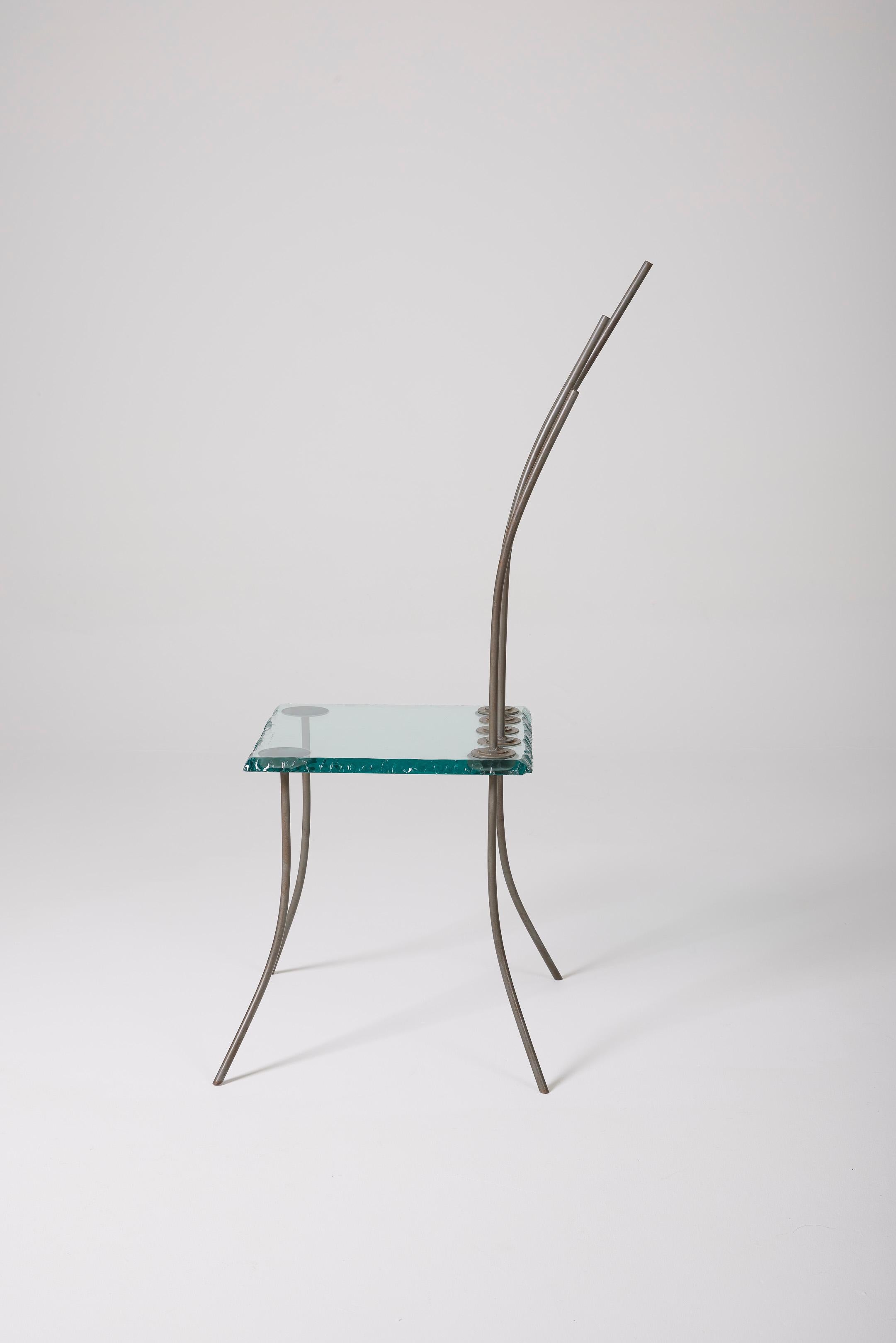 20ième siècle Chaise en verre et métal en vente