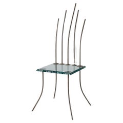 Stuhl aus Glas und Metall
