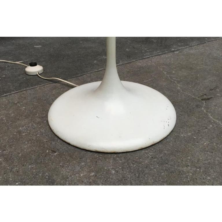 XX secolo Lampada da terra in vetro e metallo di E.R. Nele per Temde, anni '60 in vendita