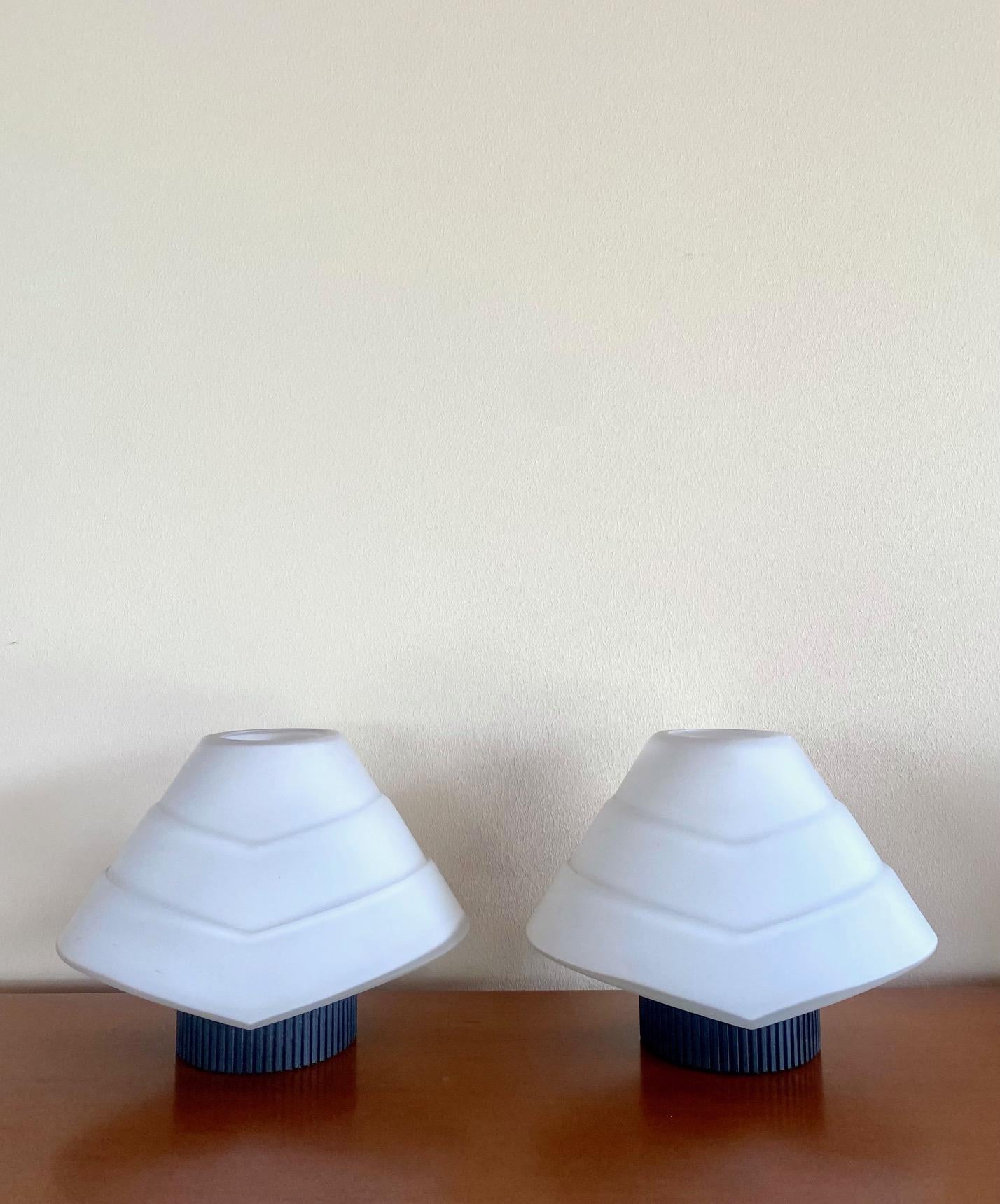 Glass and Metal Lamps, Set of 2, 1980 In Excellent Condition For Sale In PARIS, FR