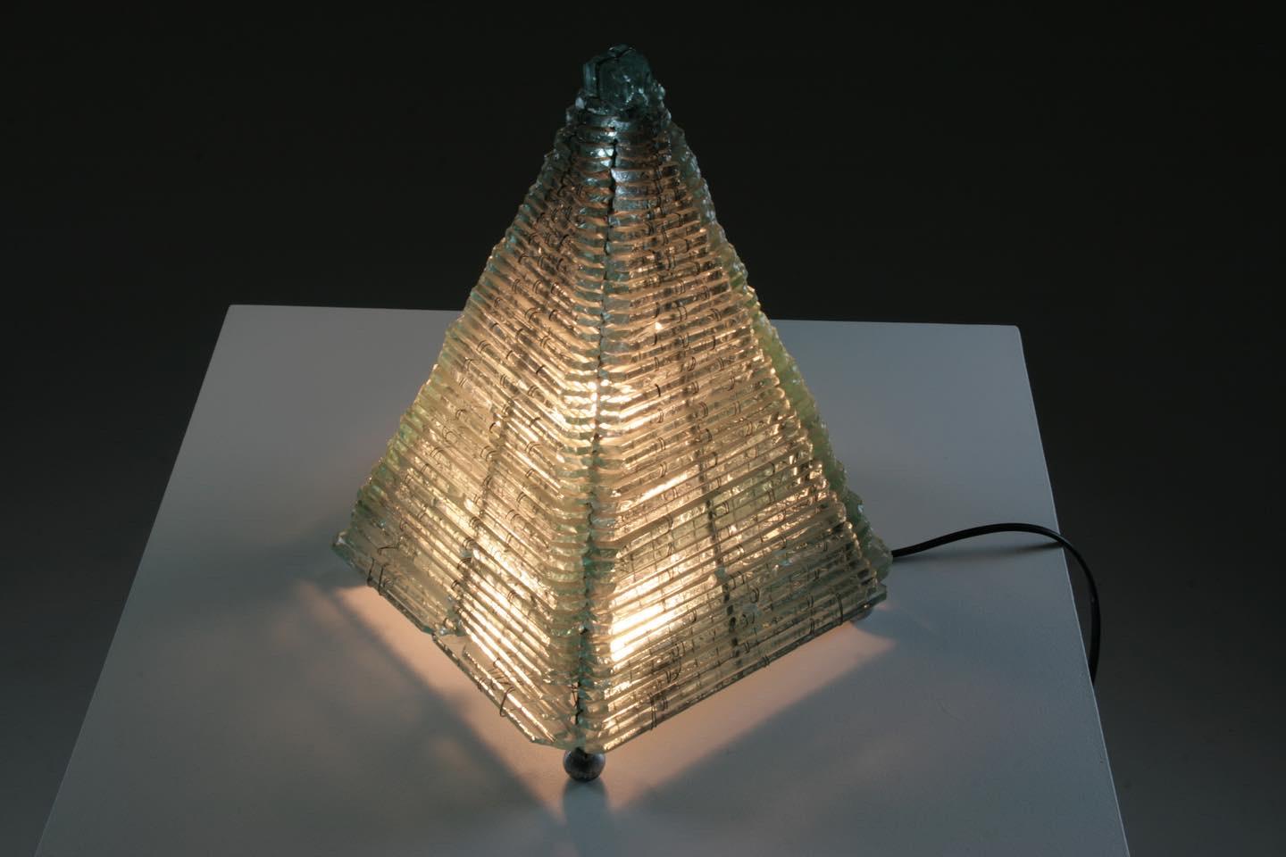 20th Century Glass and Metal Pyramid Table Lamp, 1970s For Sale
