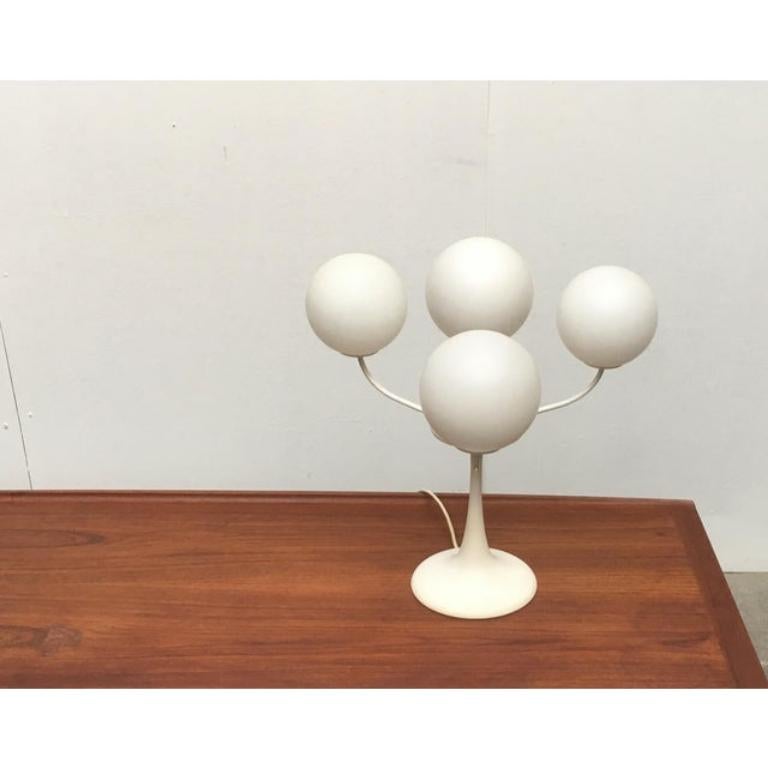 Tischlampe aus glas und metall von E.R. Nele für Temde, 1960er Jahre im Angebot 2