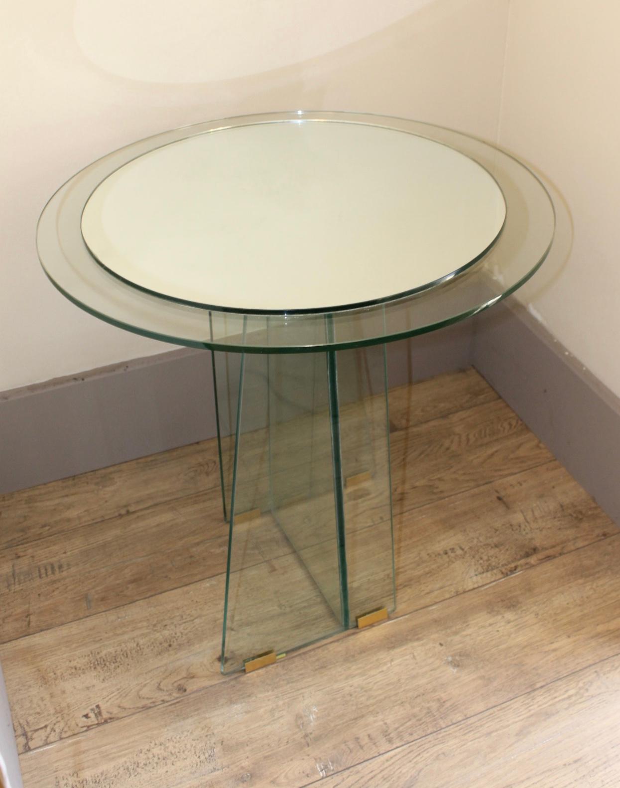 Vernissé Table asymétrique avec piédestal en verre et miroir, style Fontana Arte, 1970 en vente