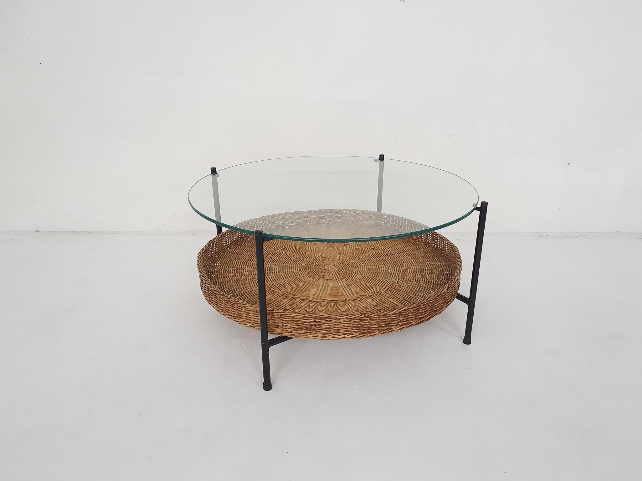 Mid-20th Century Glass and Rattan Coffee Table in the Manor of Rudolf Wolff for Rohe Noordwolde For Sale