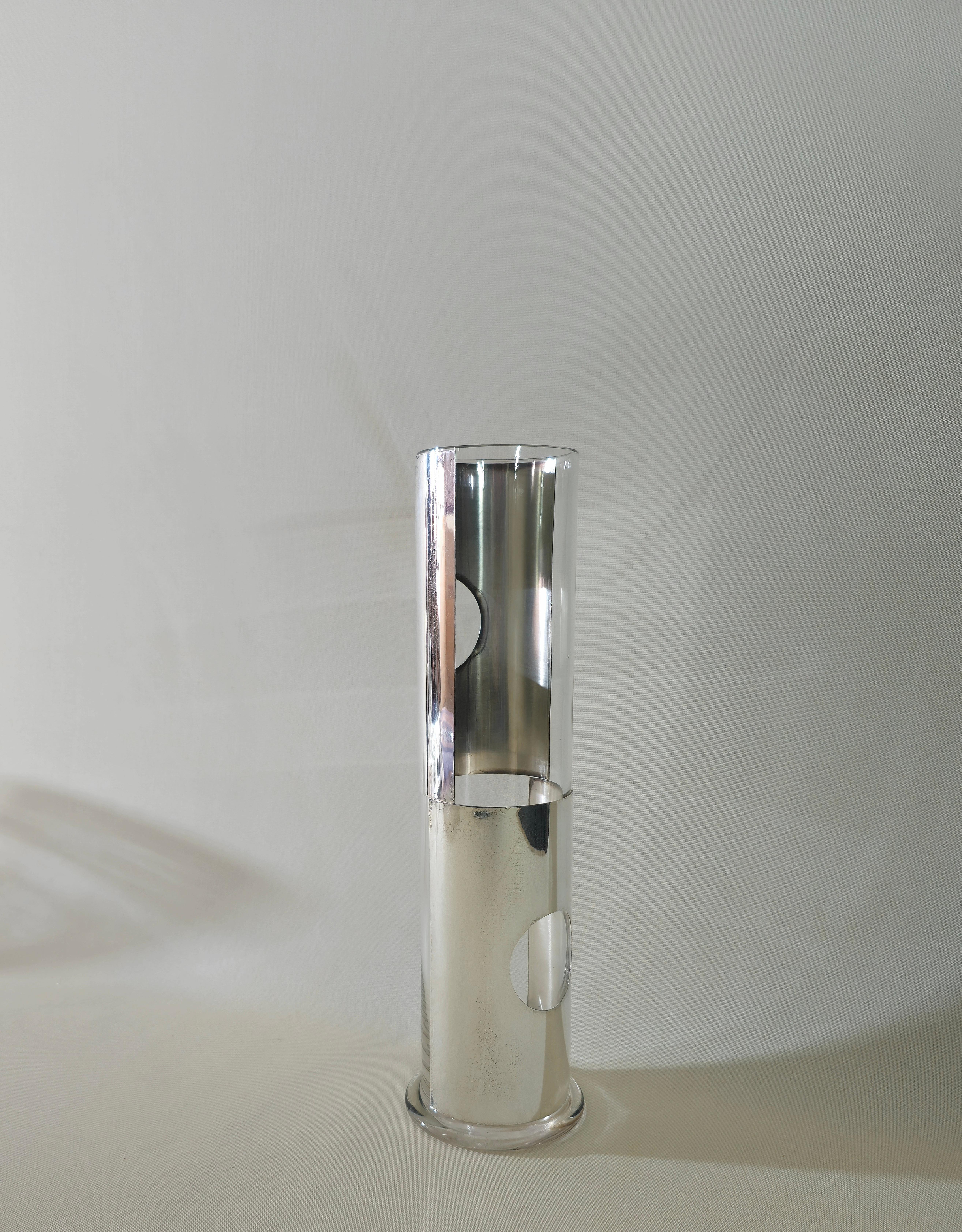 Glass and silver metal vase by Lino Sabattini, 1970s Design Italy Midcentury For Sale 3