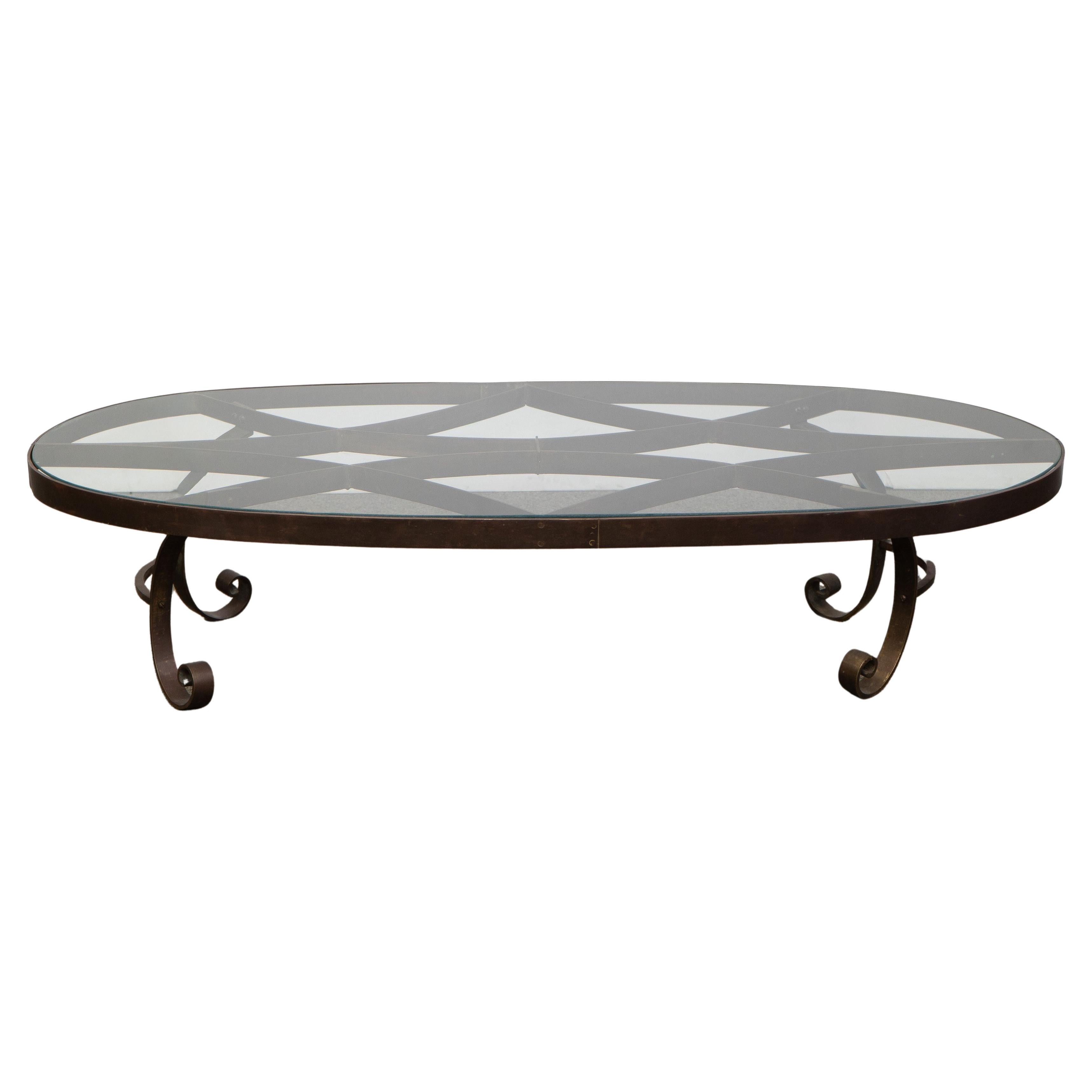 Mesa baja de cristal y latón macizo a la manera de Arturo Pani