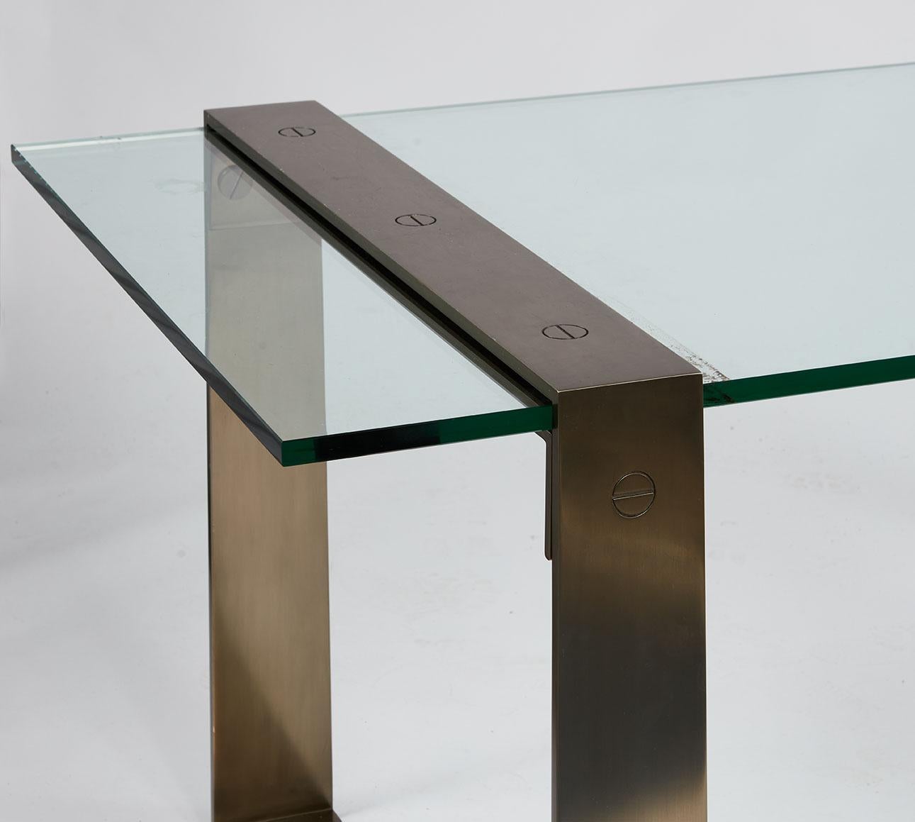 Schreibtisch aus Glas und Stahl von Anthony Cox (21. Jahrhundert und zeitgenössisch) im Angebot
