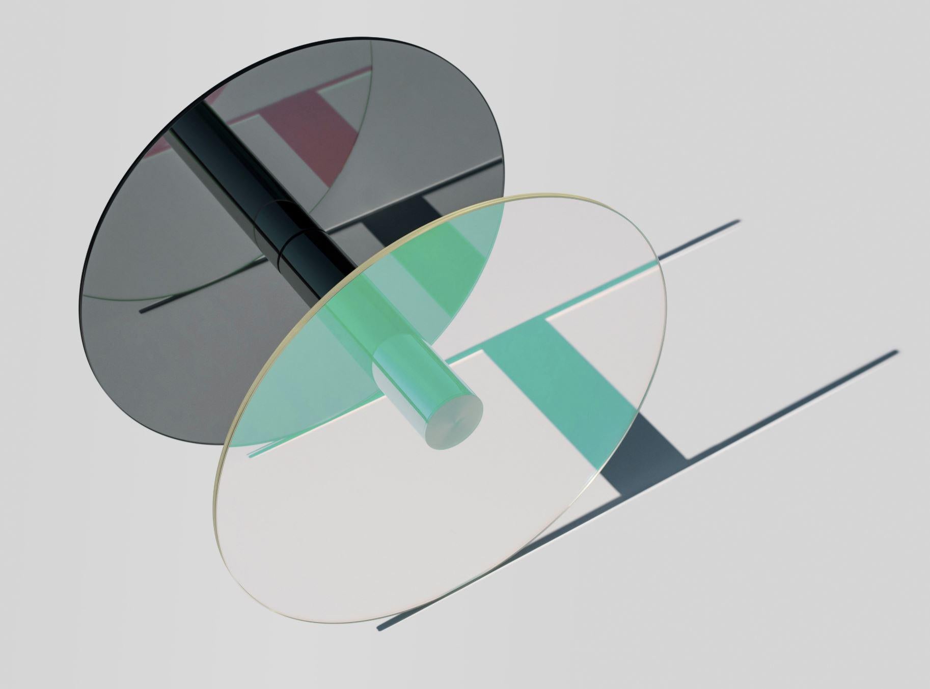 Couchtisch „Dia“ aus Glas und Stahl, Sebastian Scherer (21. Jahrhundert und zeitgenössisch) im Angebot
