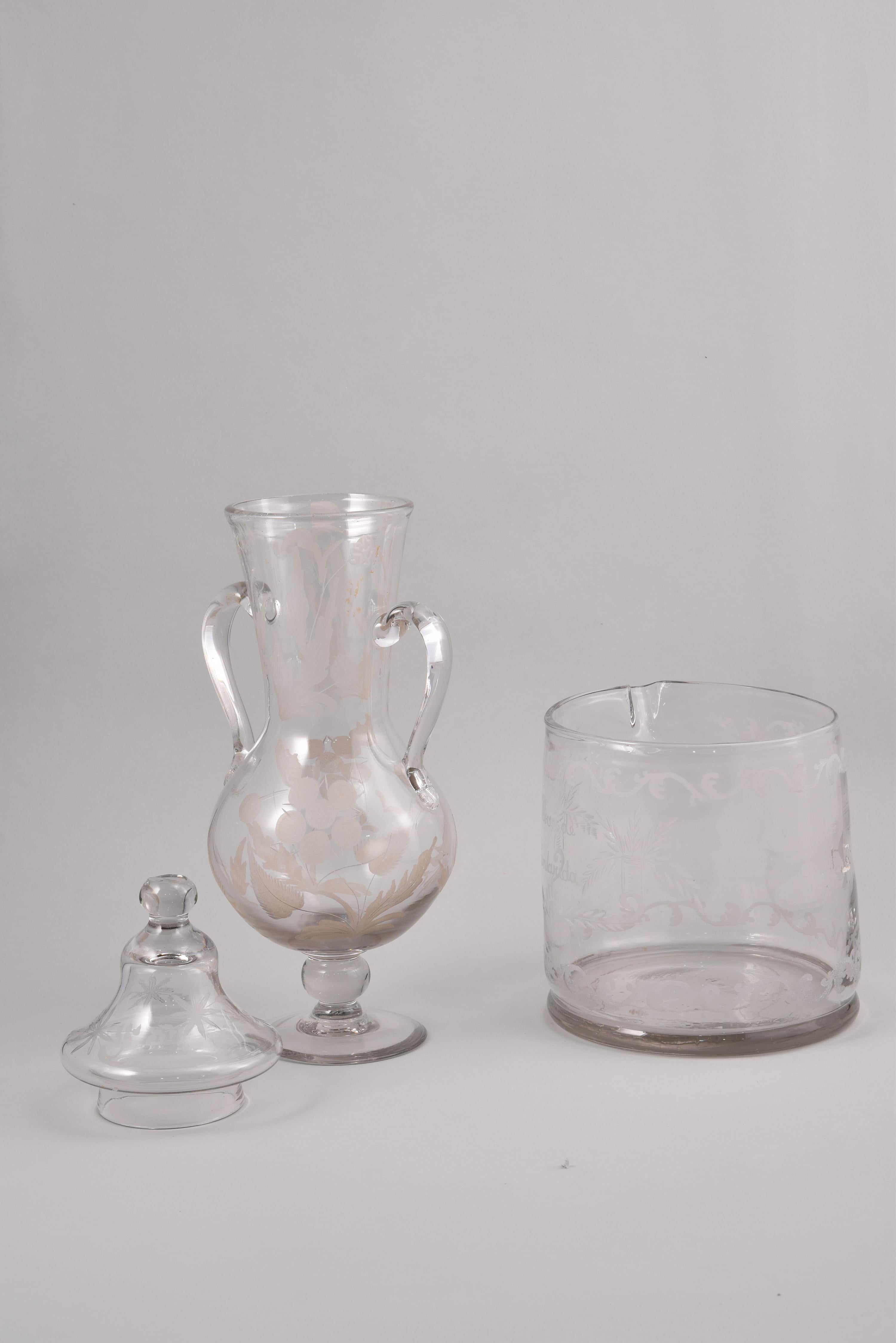 Glass and Vase, Glass, Real Fábrica de Cristales de La Granja, Spain, 18th C In Good Condition For Sale In Madrid, ES